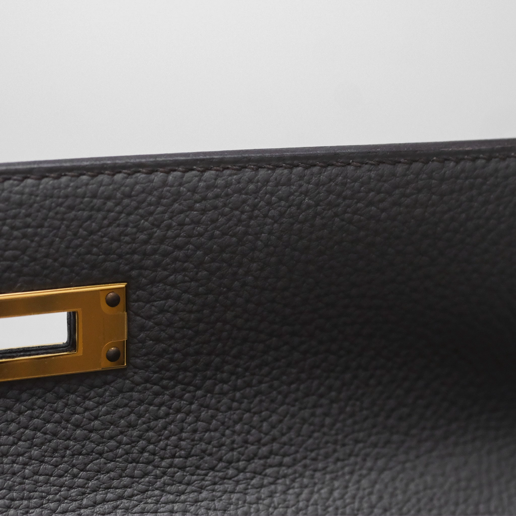Herms Kelly II 28 Retourne Etain 8F Togo Gold Hardware