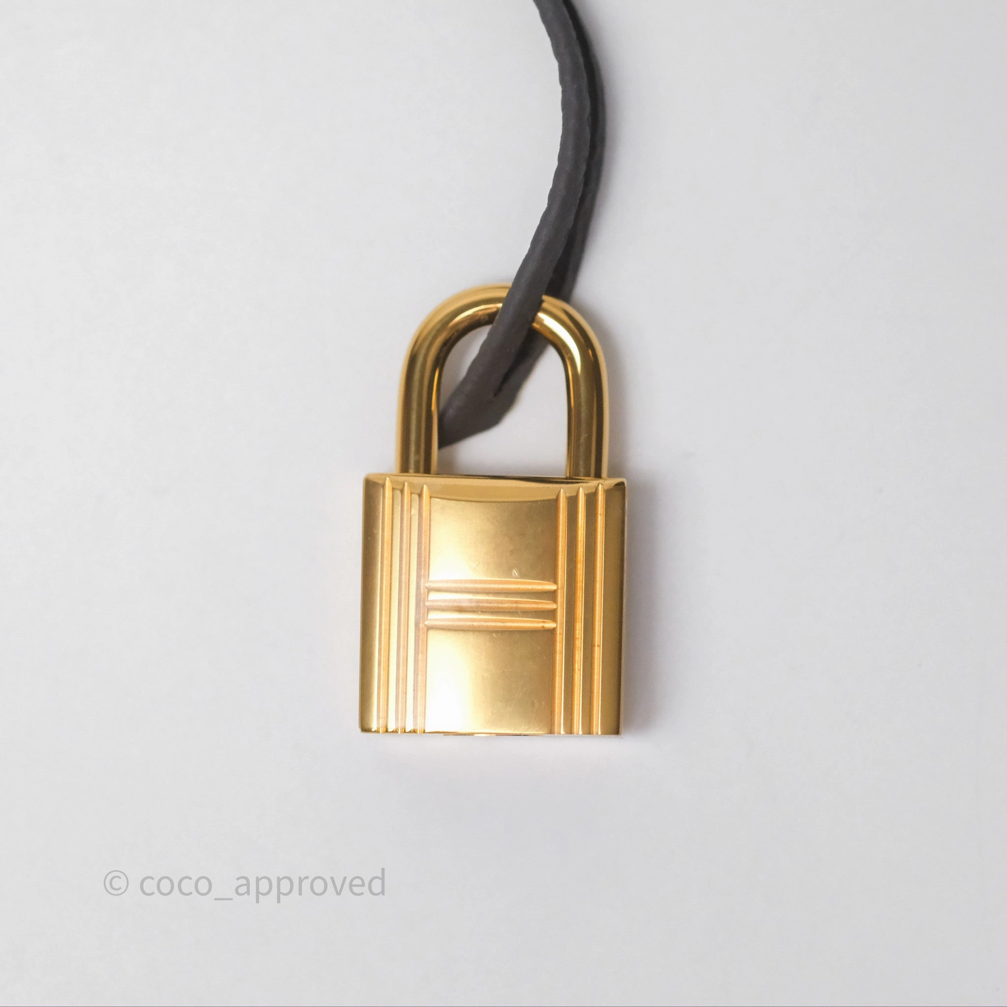 Herms Kelly II 28 Retourne Etain 8F Togo Gold Hardware