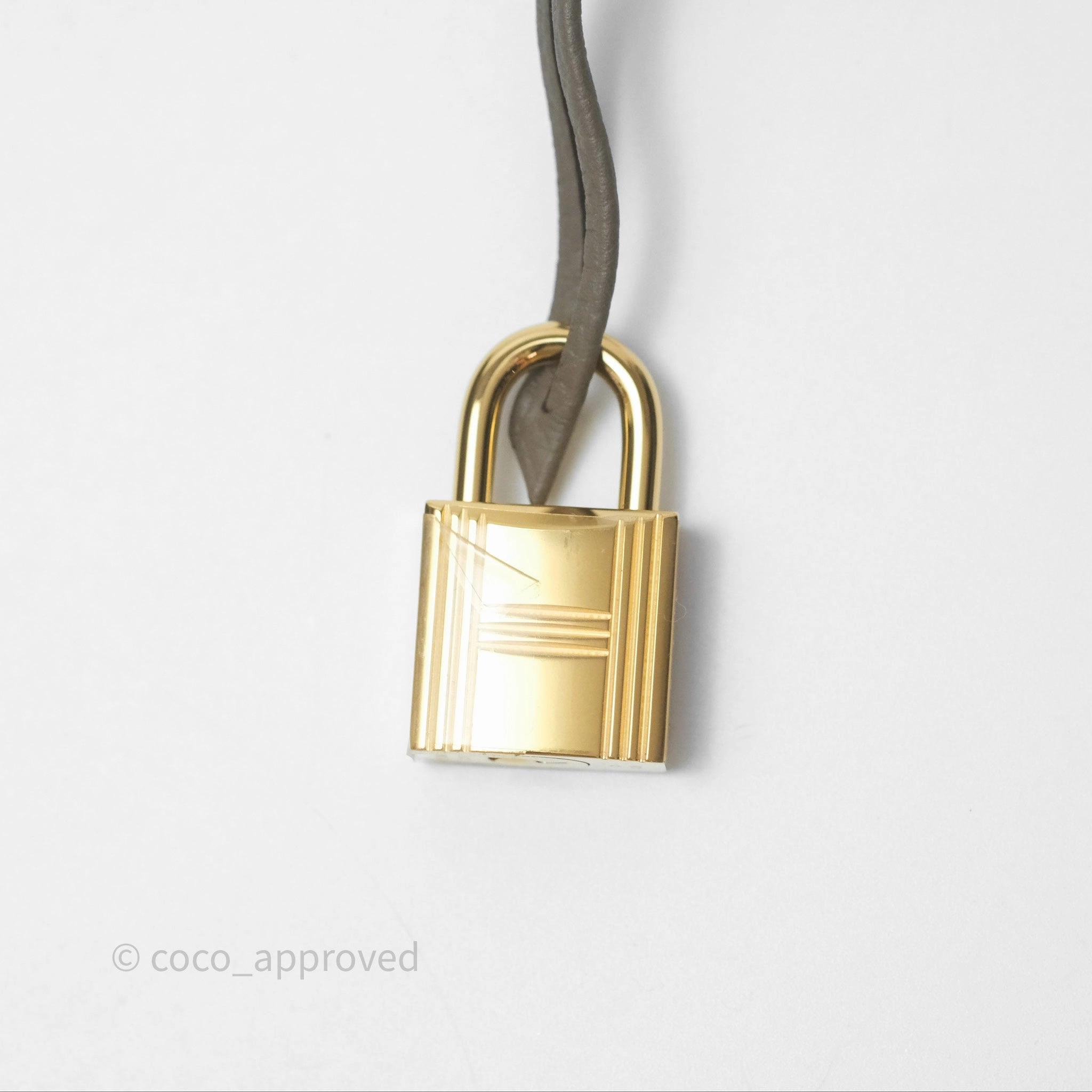 Herms Kelly II 28 Retourne Etoupe 18 Clemence Gold Hardware
