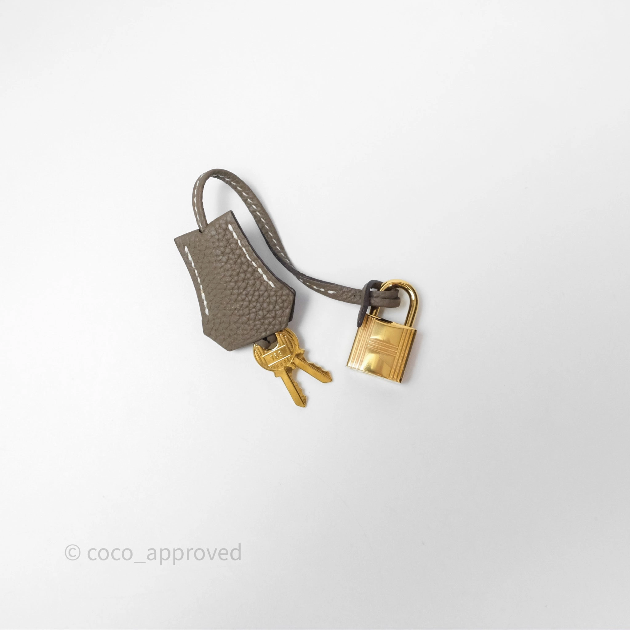Herms Kelly II 28 Retourne Etoupe 18 Togo Gold Hardware