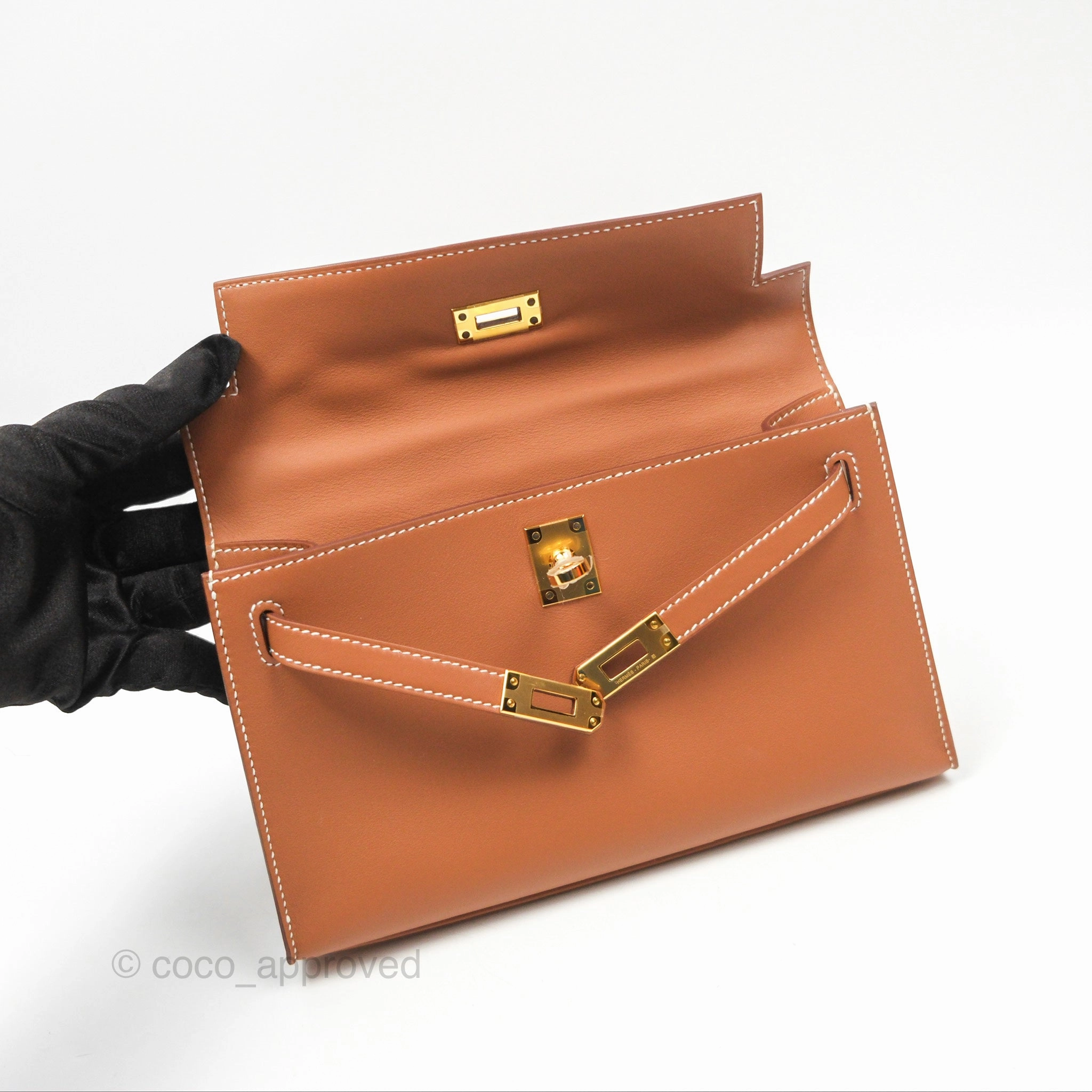 Herms Kelly Mini Pochette Gold Swift Gold Hardware