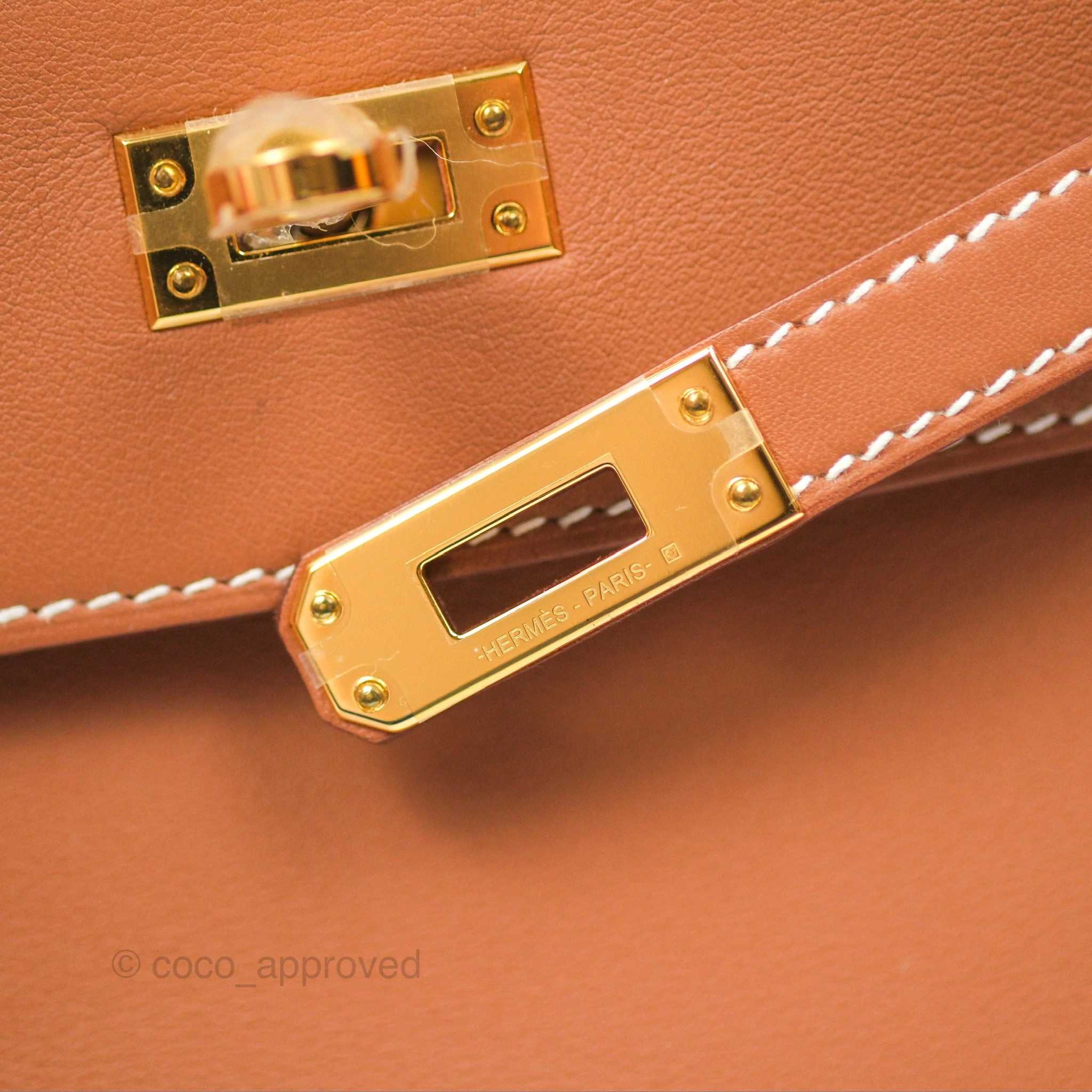 Herms Kelly Mini Pochette Gold Swift Gold Hardware