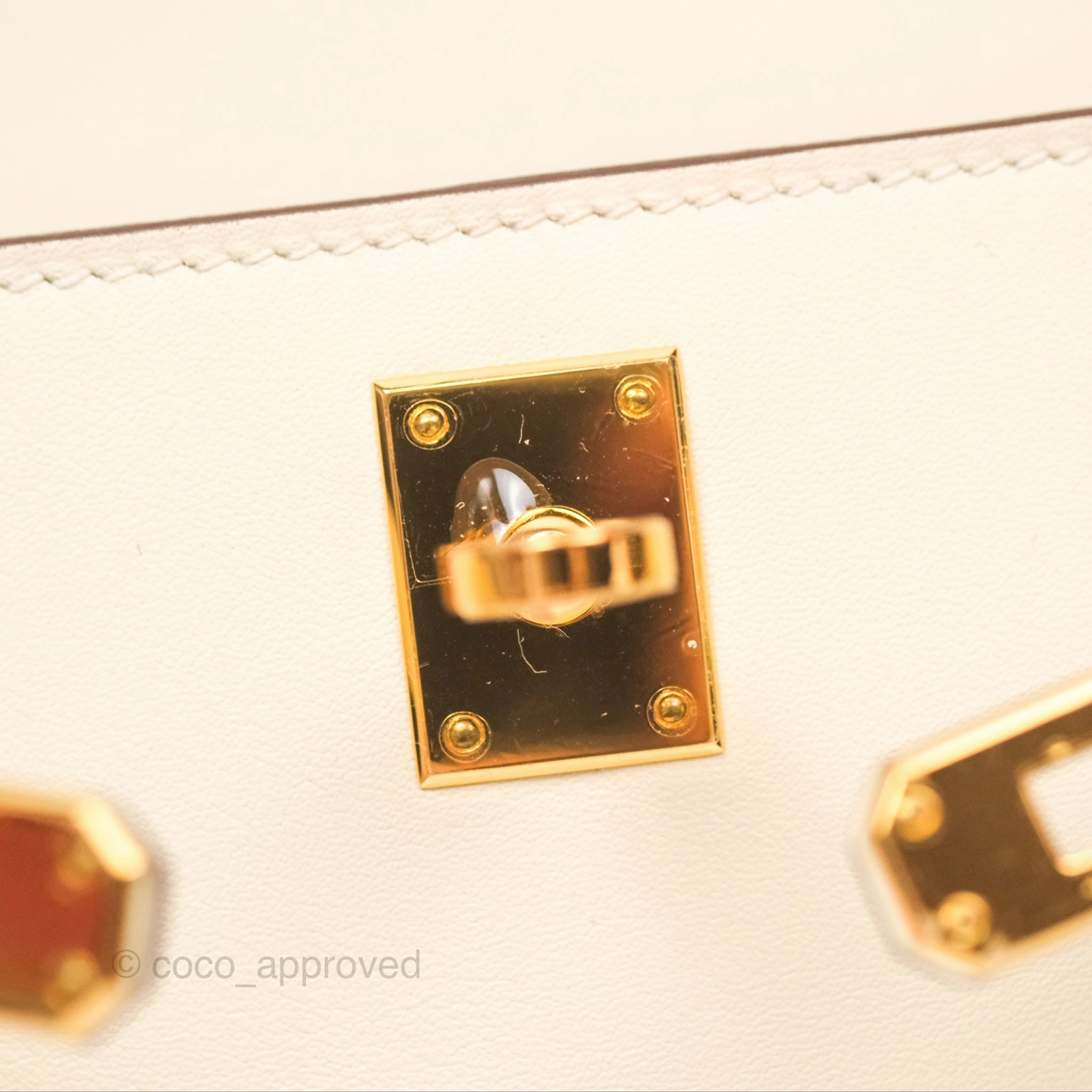 Herms Kelly Mini Pochette Nata I2 Swift Gold Hardware