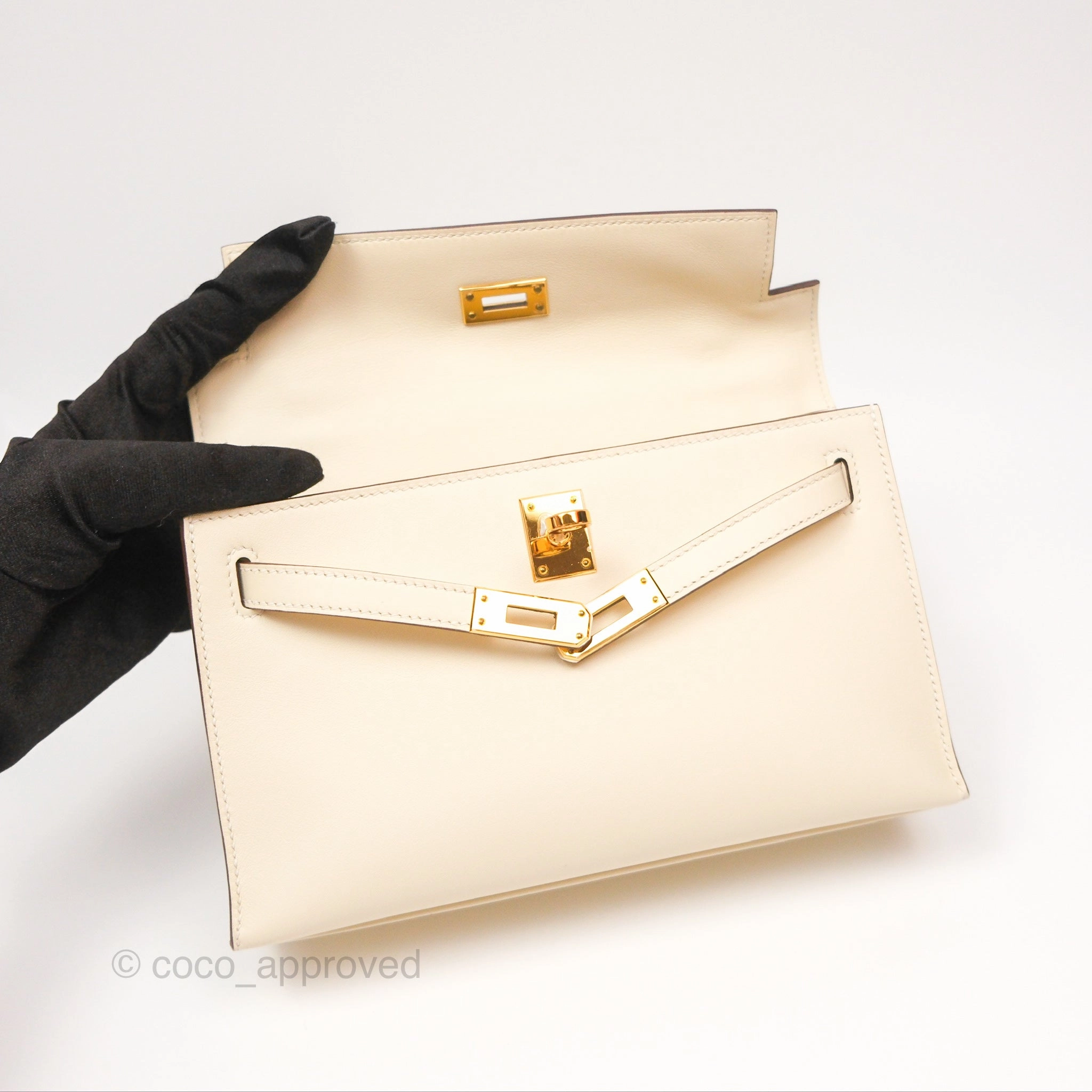 Herms Kelly Mini Pochette Nata I2 Swift Gold Hardware