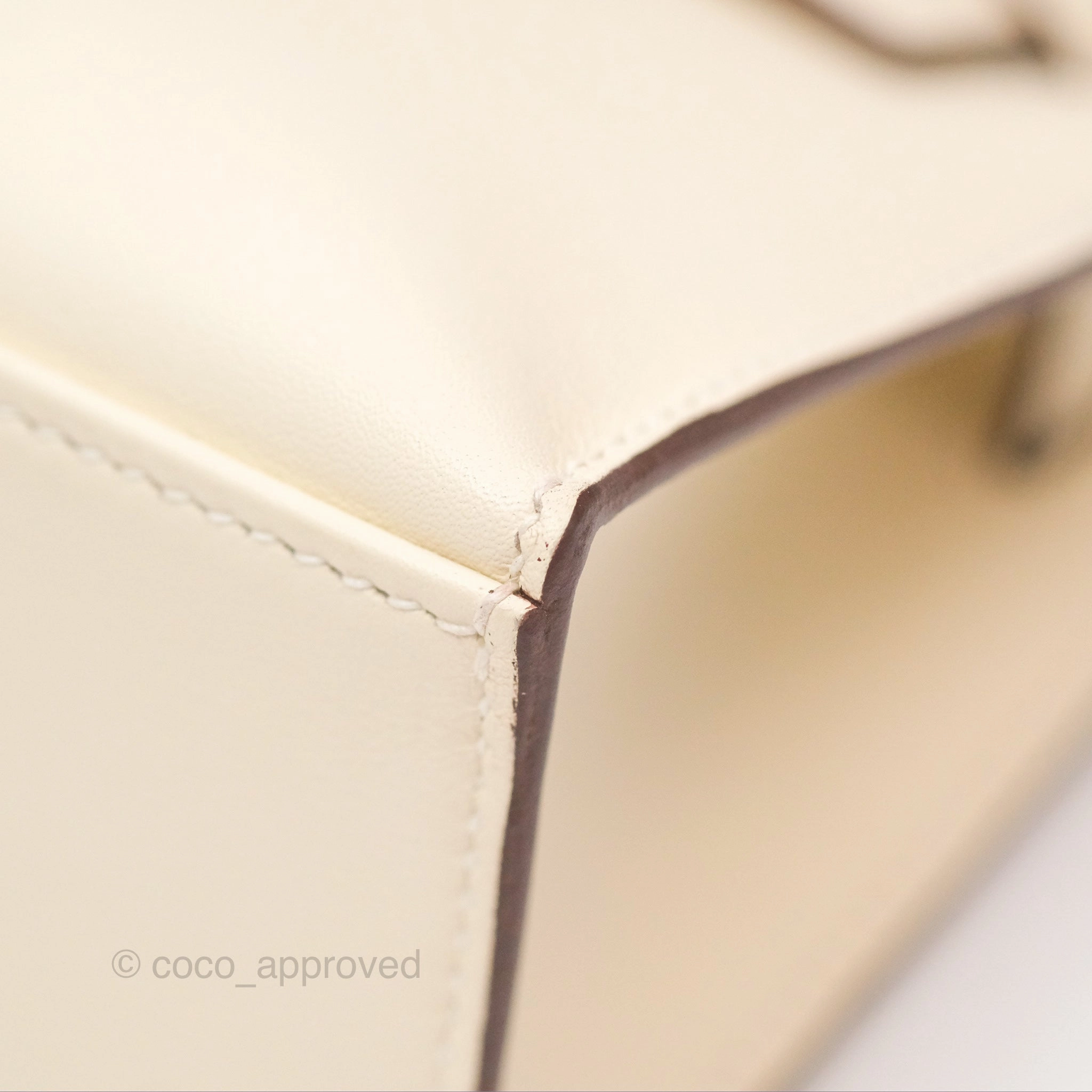 Herms Kelly Mini Pochette Nata I2 Swift Gold Hardware