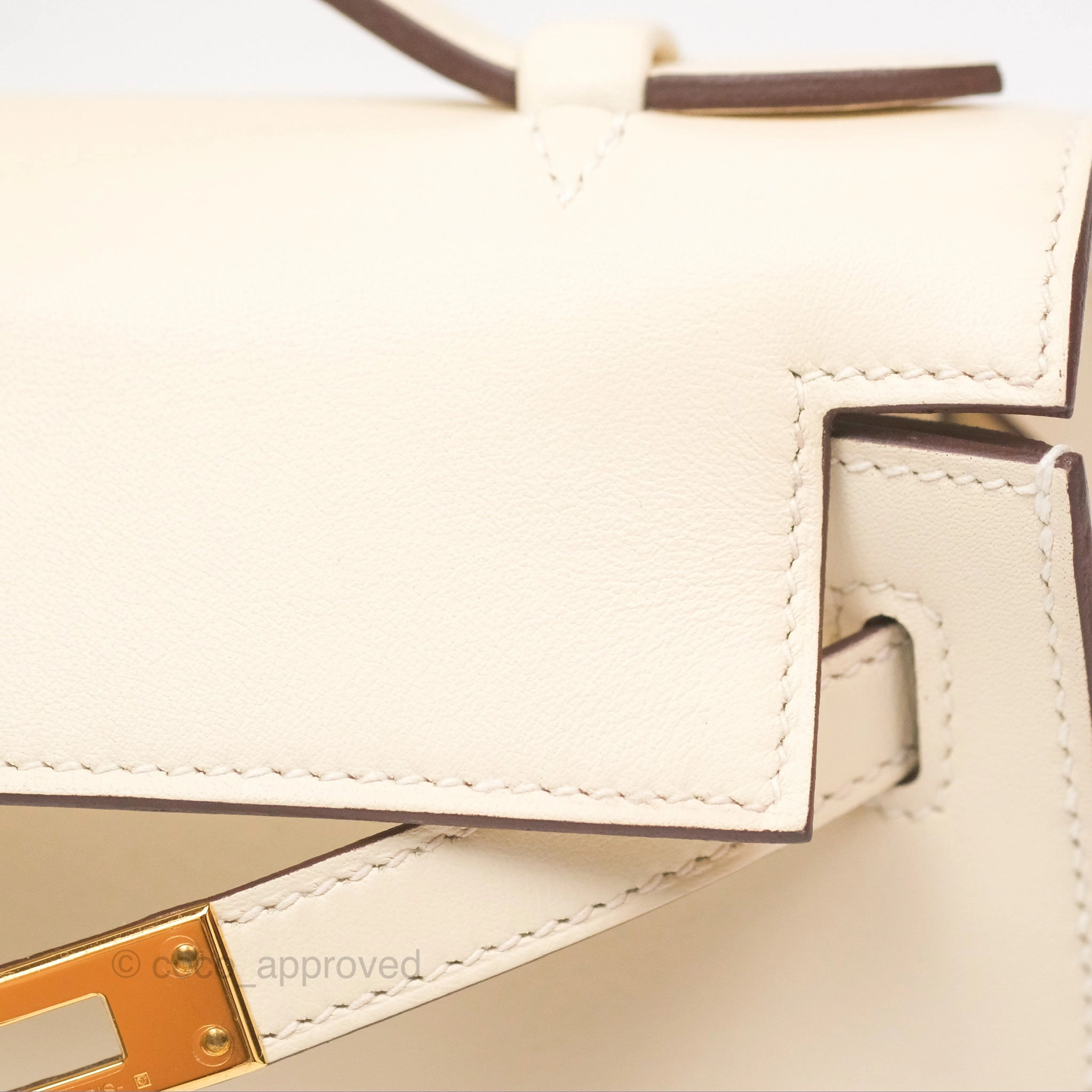 Herms Kelly Mini Pochette Nata I2 Swift Gold Hardware