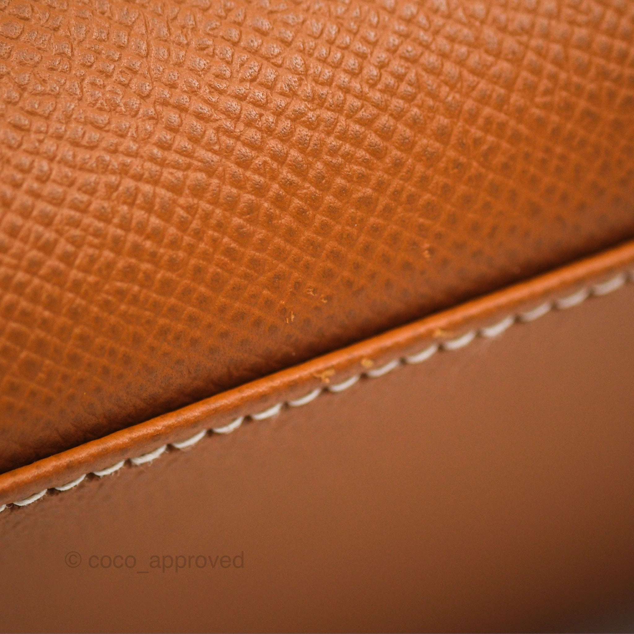 Herms Kelly Sellier 28 Gold 37 Epsom Gold Hardware