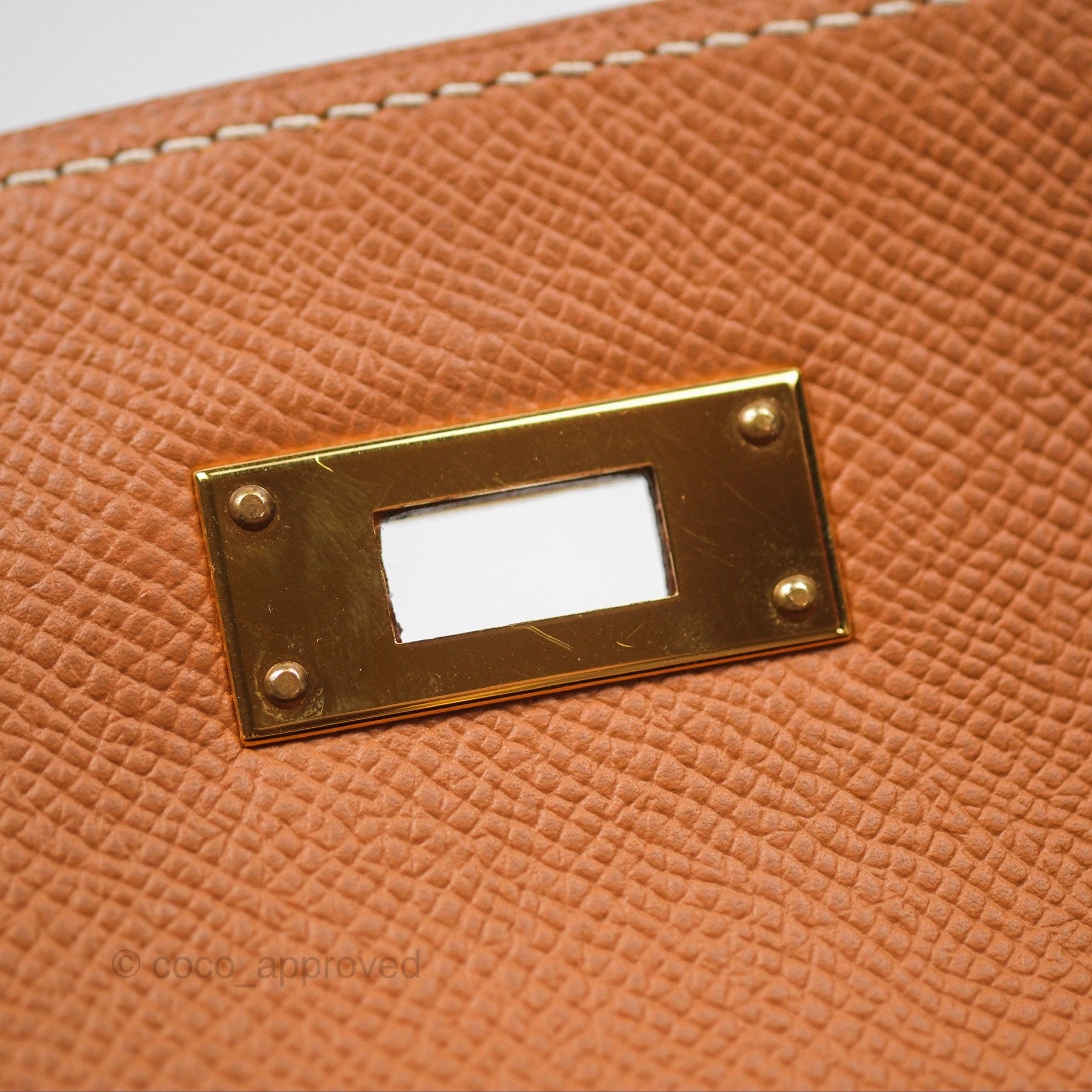 Herms Kelly Sellier 28 Gold 37 Epsom Gold Hardware