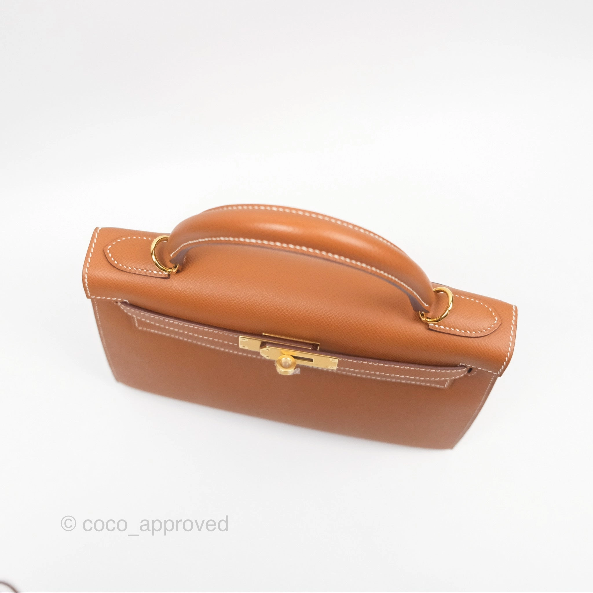 Herms Kelly Sellier 28 Gold 37 Epsom Gold Hardware