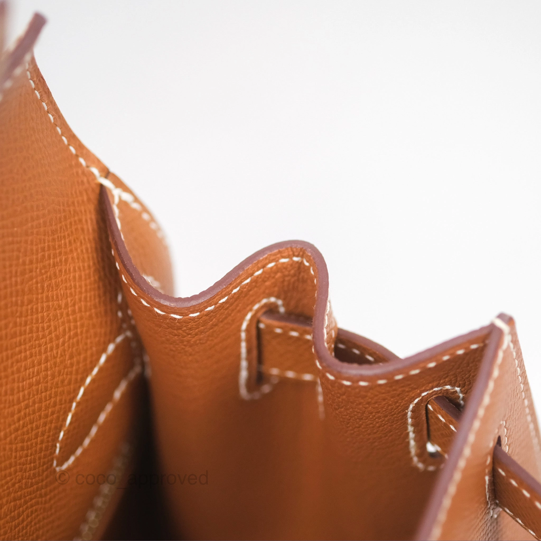 Herms Kelly Sellier 28 Gold 37 Epsom Gold Hardware