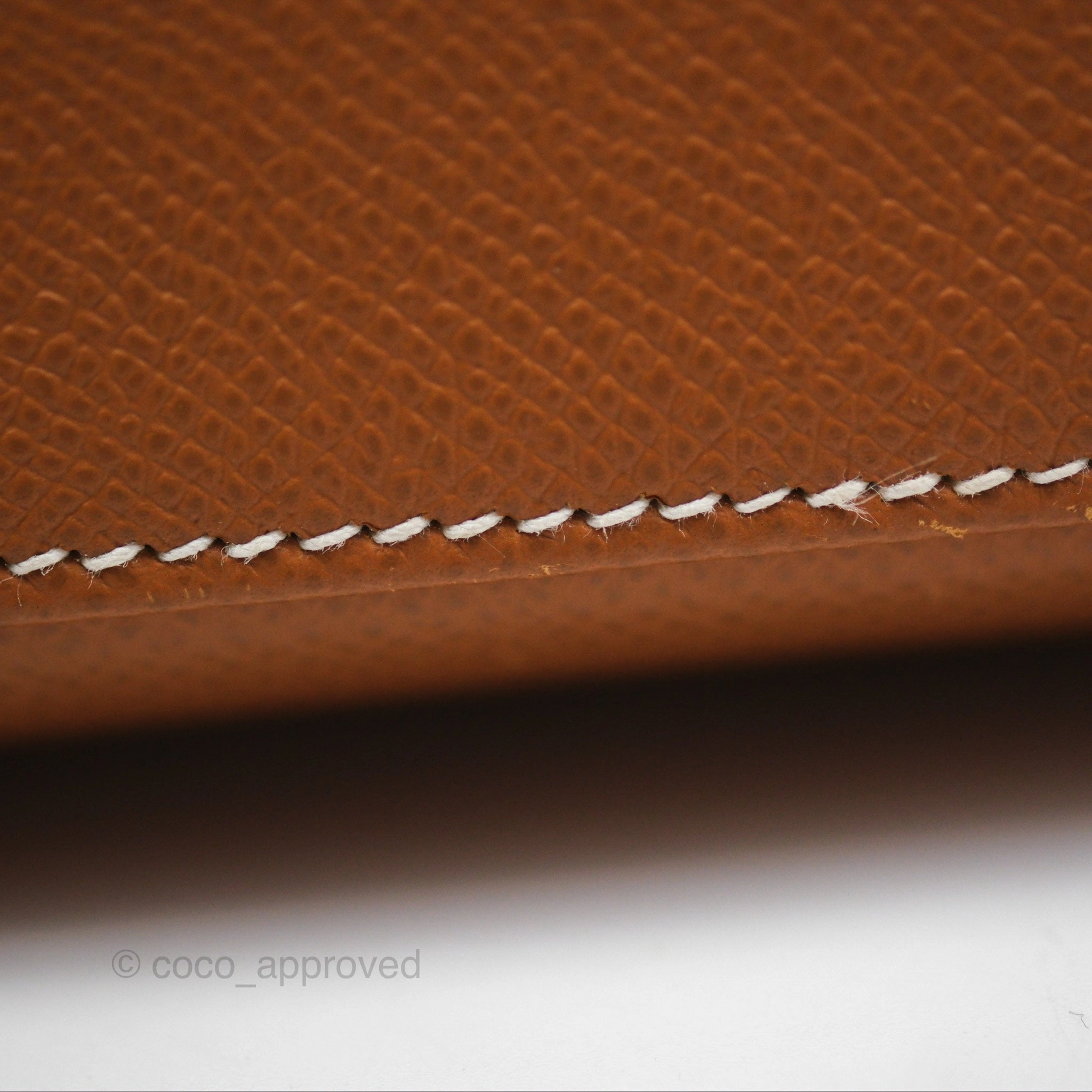 Herms Kelly Sellier 28 Gold 37 Epsom Gold Hardware