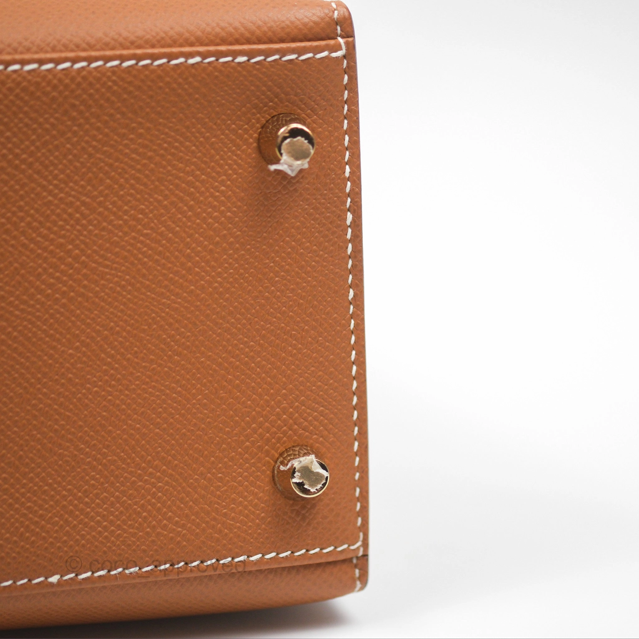 Herms Kelly Sellier 28 Gold 37 Epsom Gold Hardware