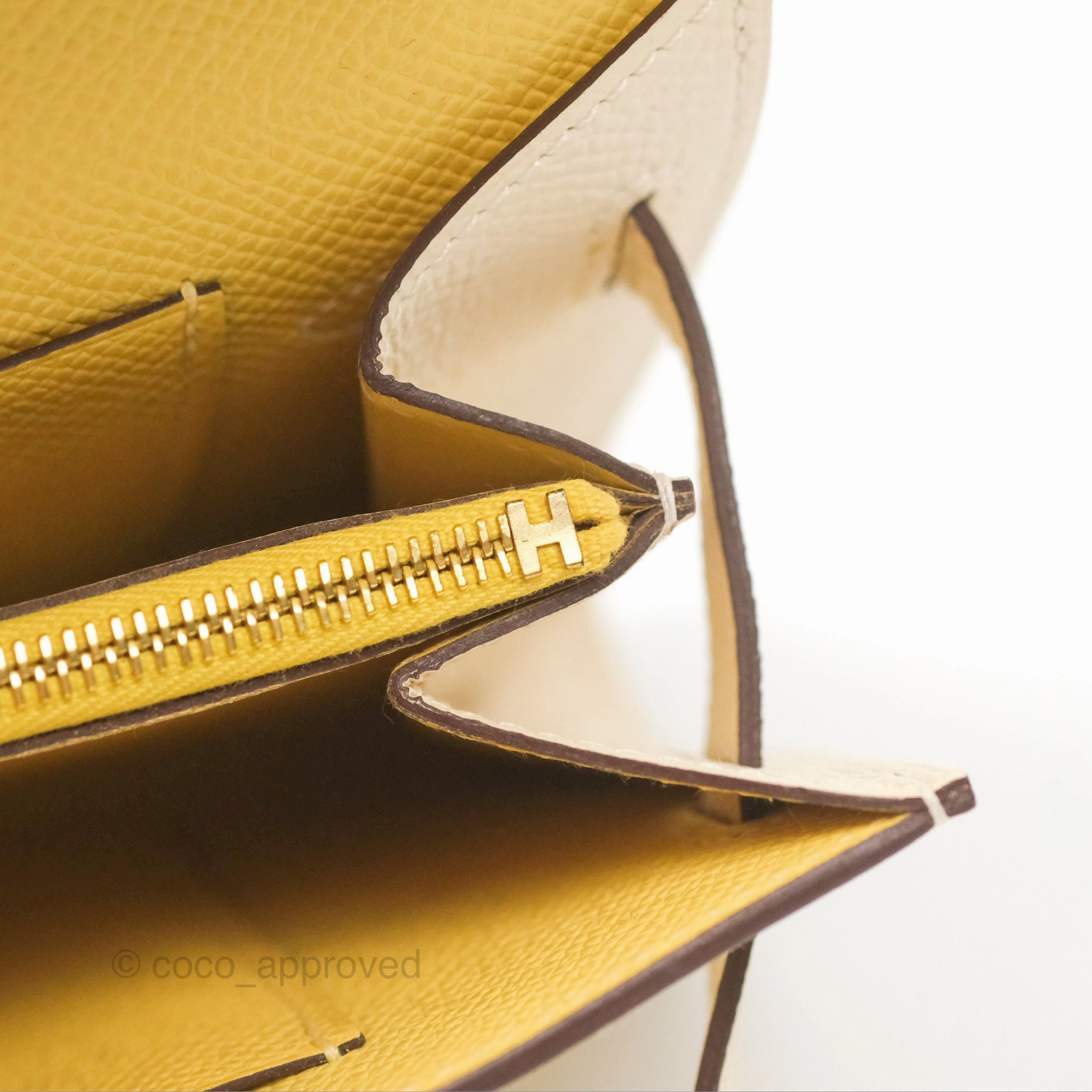 Herms Kelly To Go Wallet Epsom Nata I2/ Jaune Poussin Gold Hardware