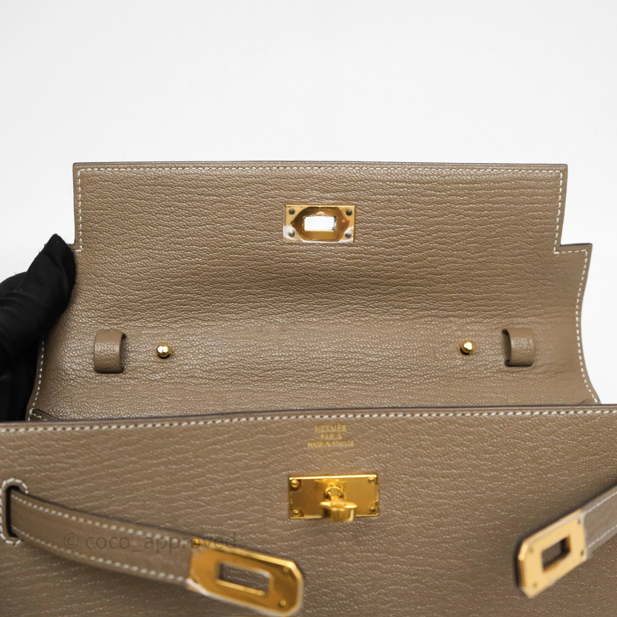 Herms Kelly To Go Wallet Etoupe 18 Chevre Mysore Gold Hardware