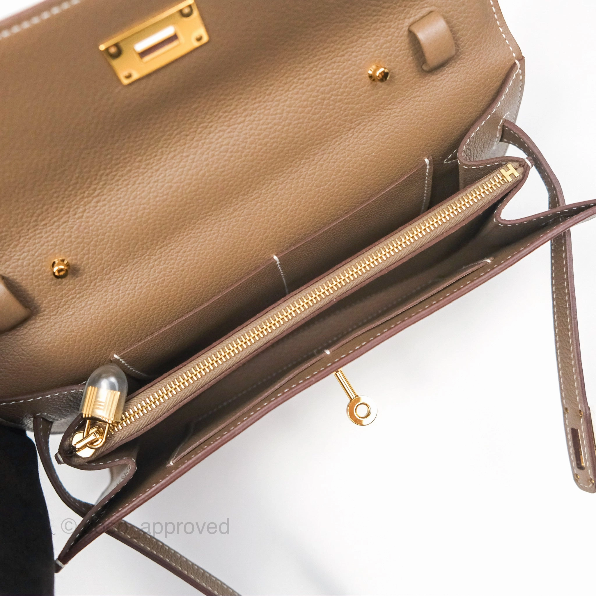 Herms Kelly To Go Wallet Etoupe Evercolor Gold Hardware