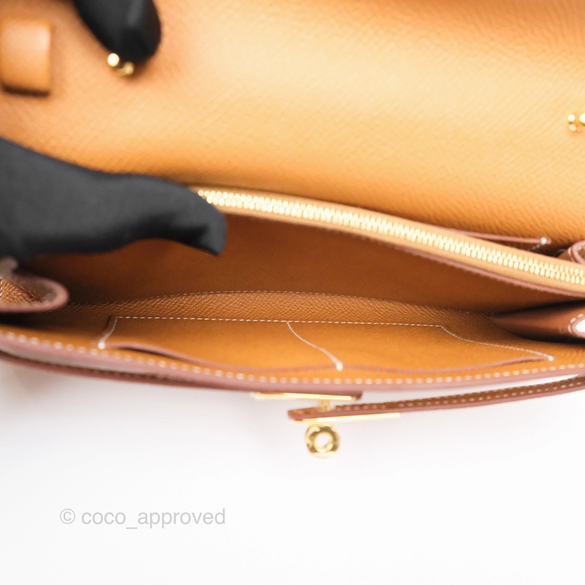 Herms Kelly To Go Wallet Gold 37 Epsom Gold Hardware