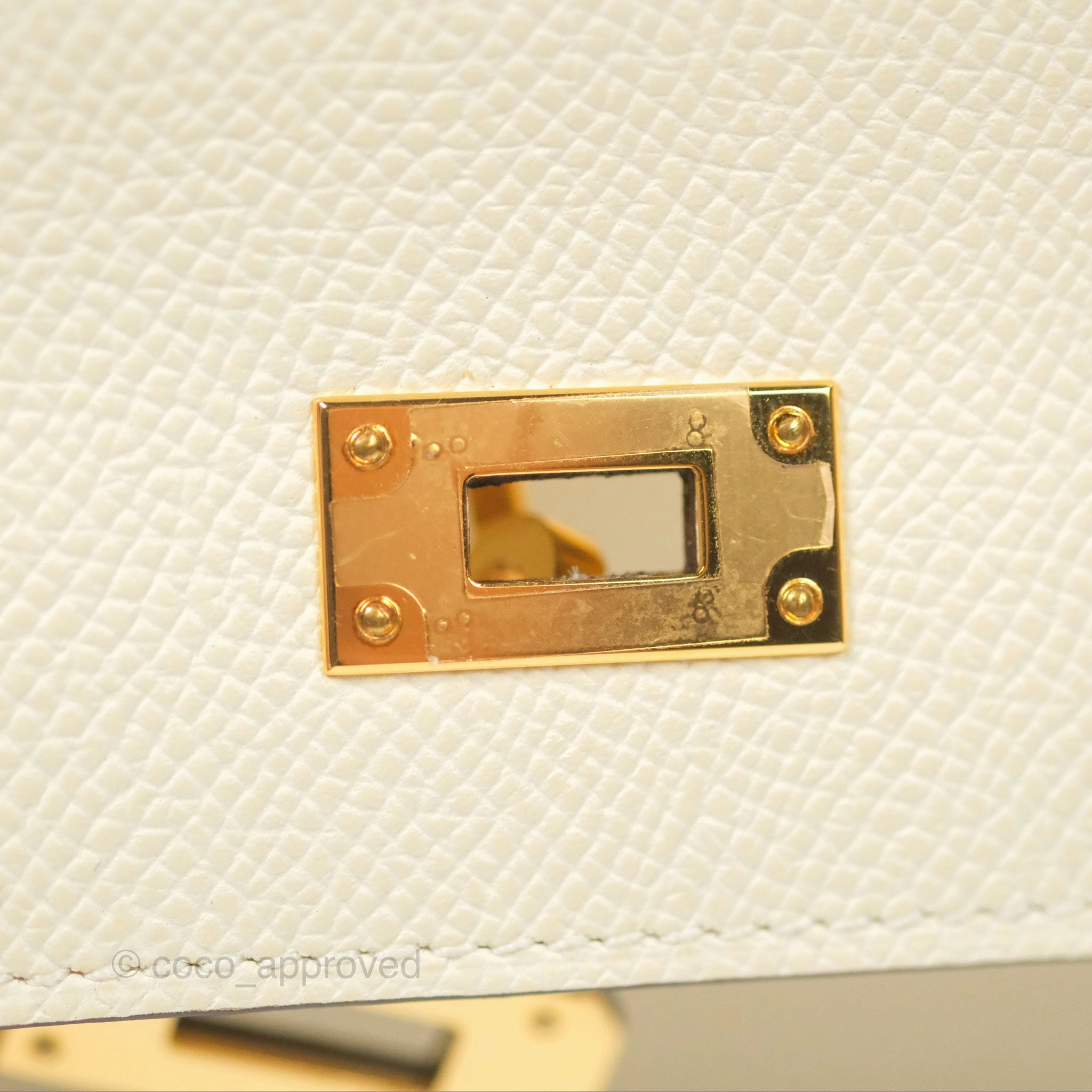 Herms Kelly To Go Wallet Nata / Jaune Poussin Epsom Gold Hardware