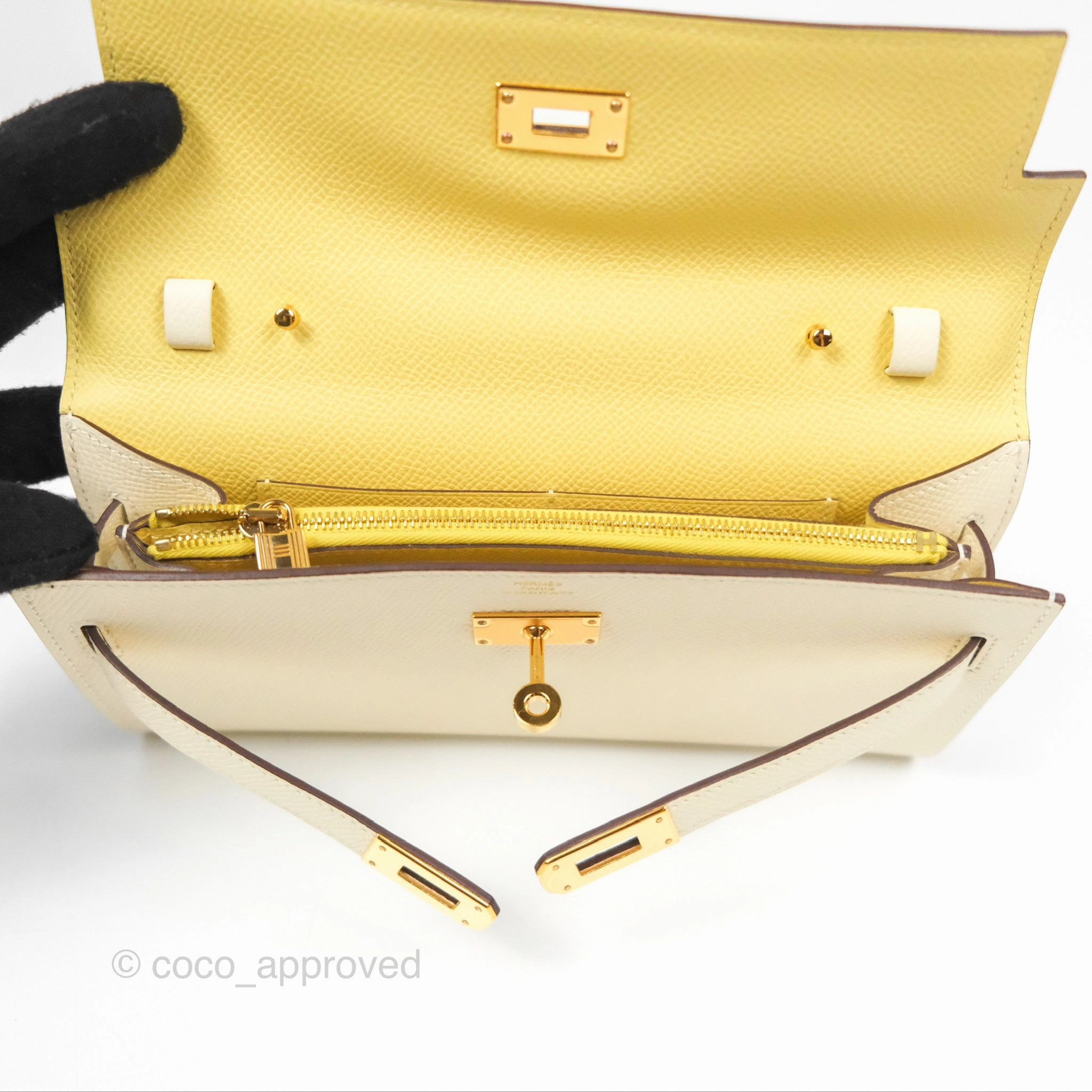 Herms Kelly To Go Wallet Nata / Jaune Poussin Epsom Gold Hardware