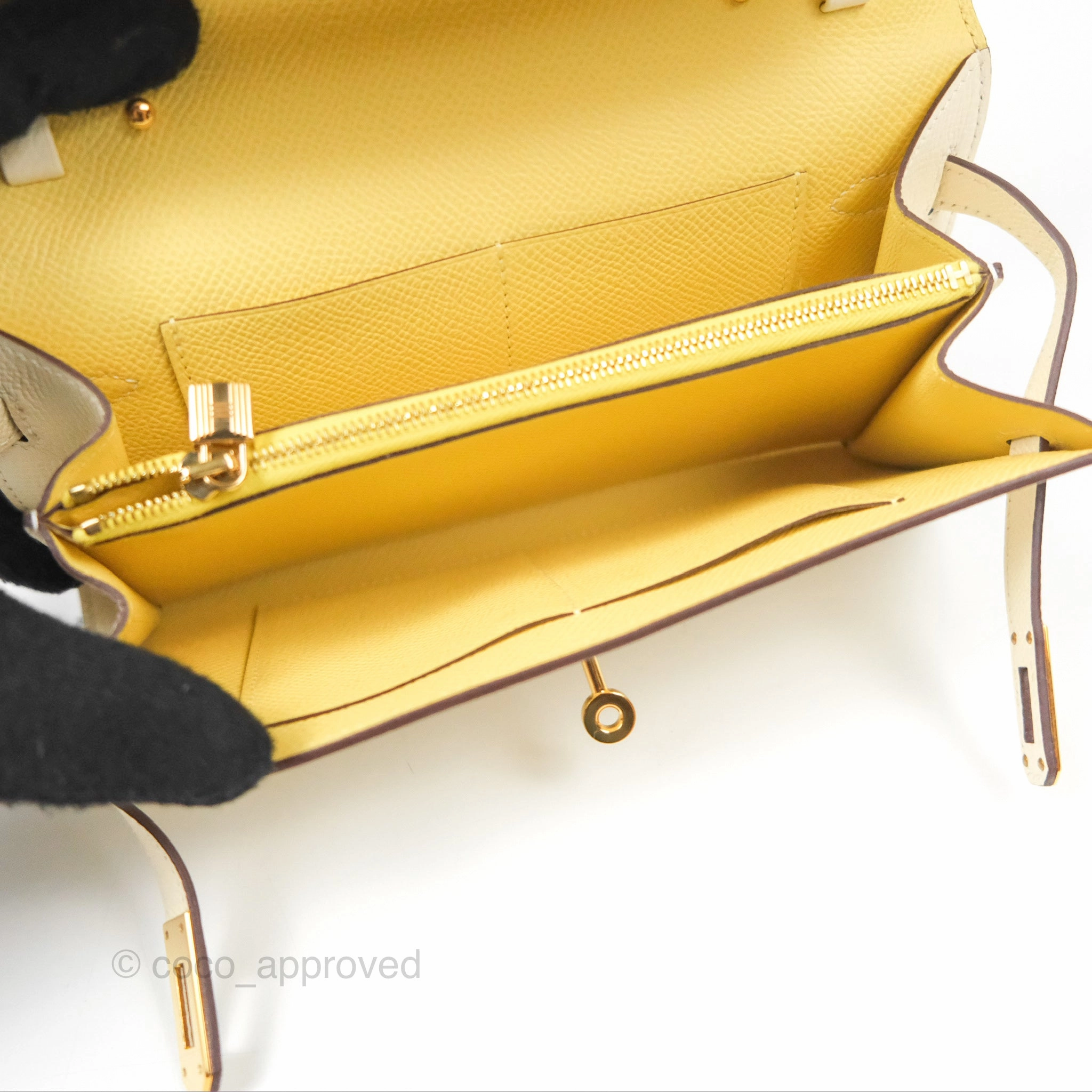 Herms Kelly To Go Wallet Nata / Jaune Poussin Epsom Gold Hardware