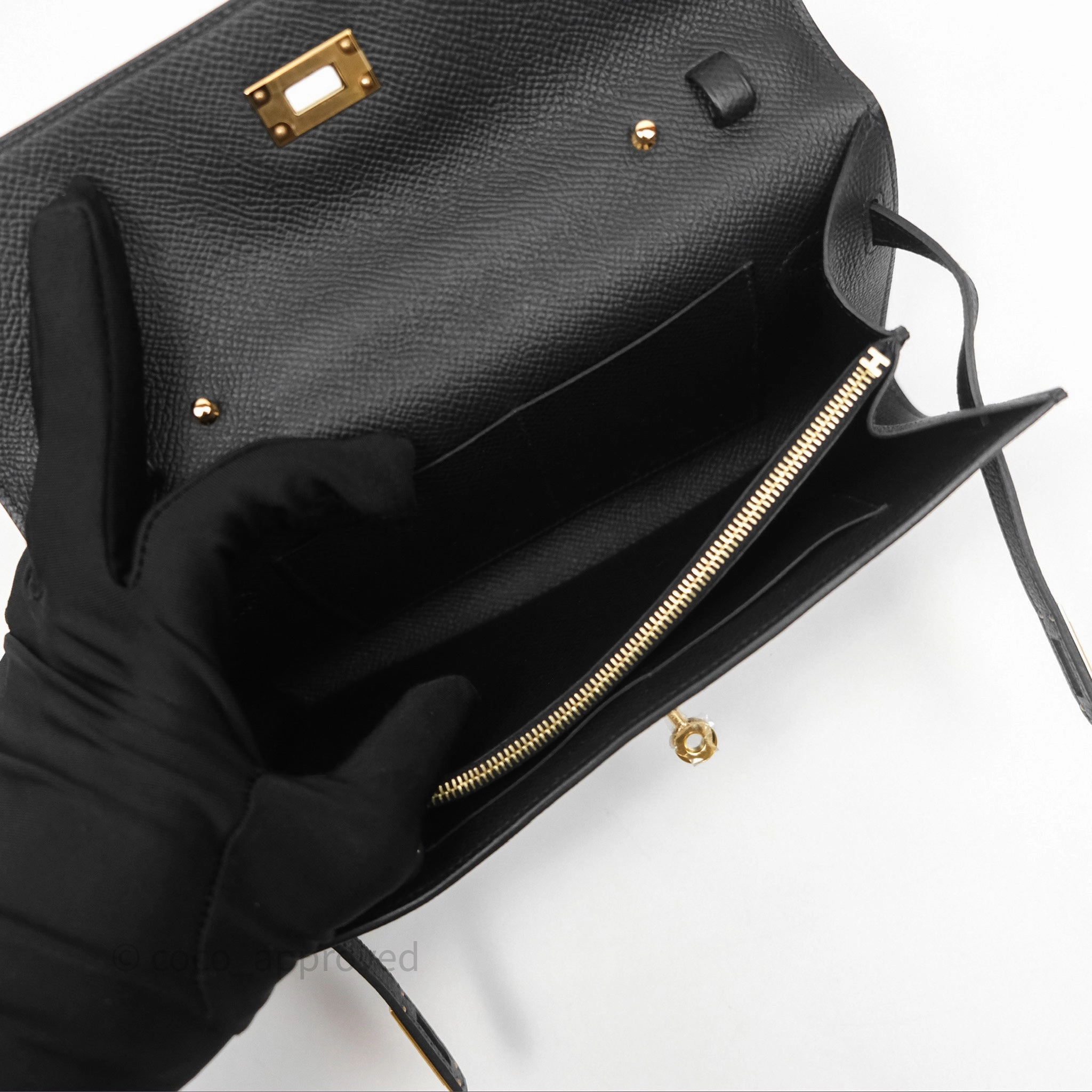 Herms Kelly To Go Wallet Noir 89 Epsom Gold Hardware