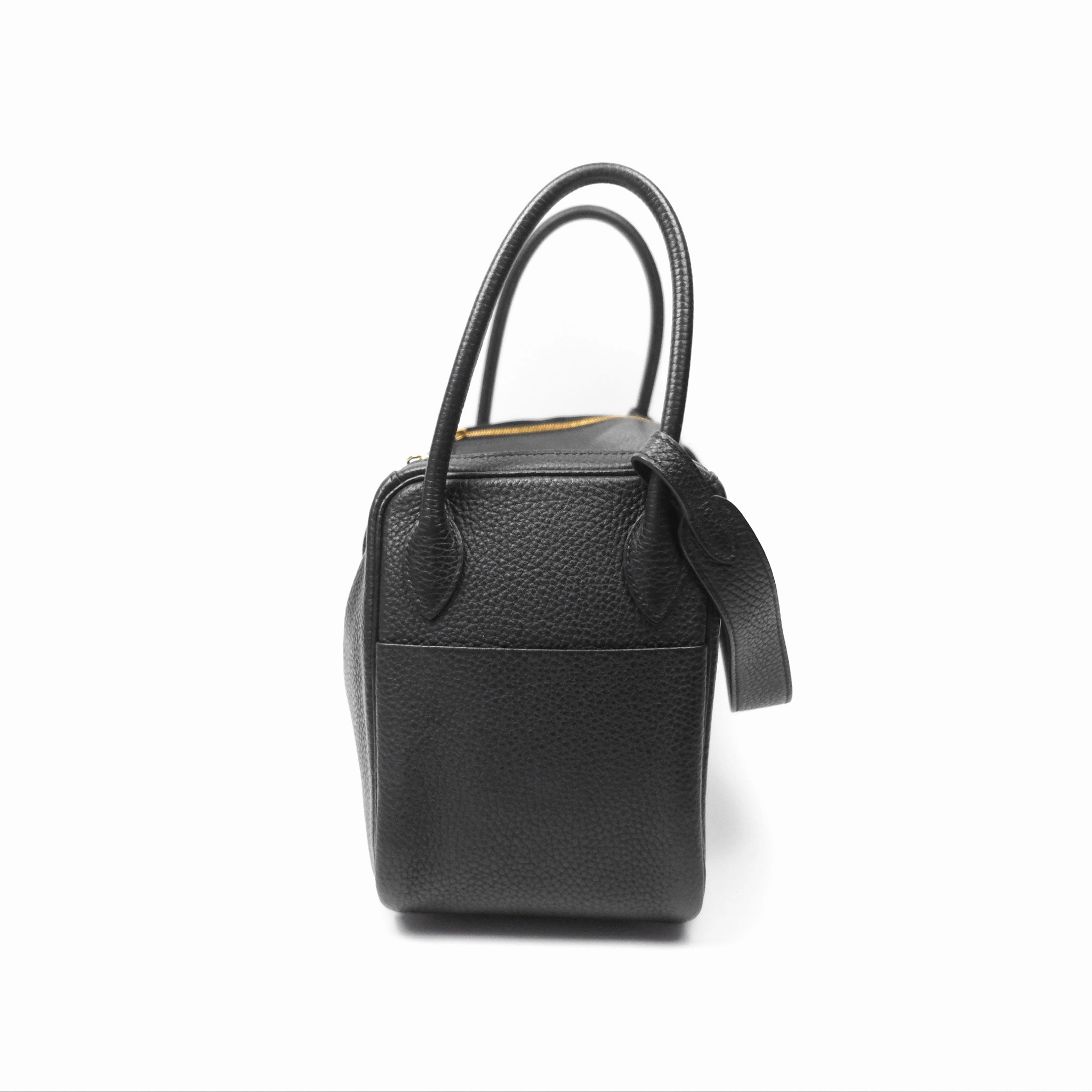 Herms Lindy 26 Black Clemence Gold Hardware