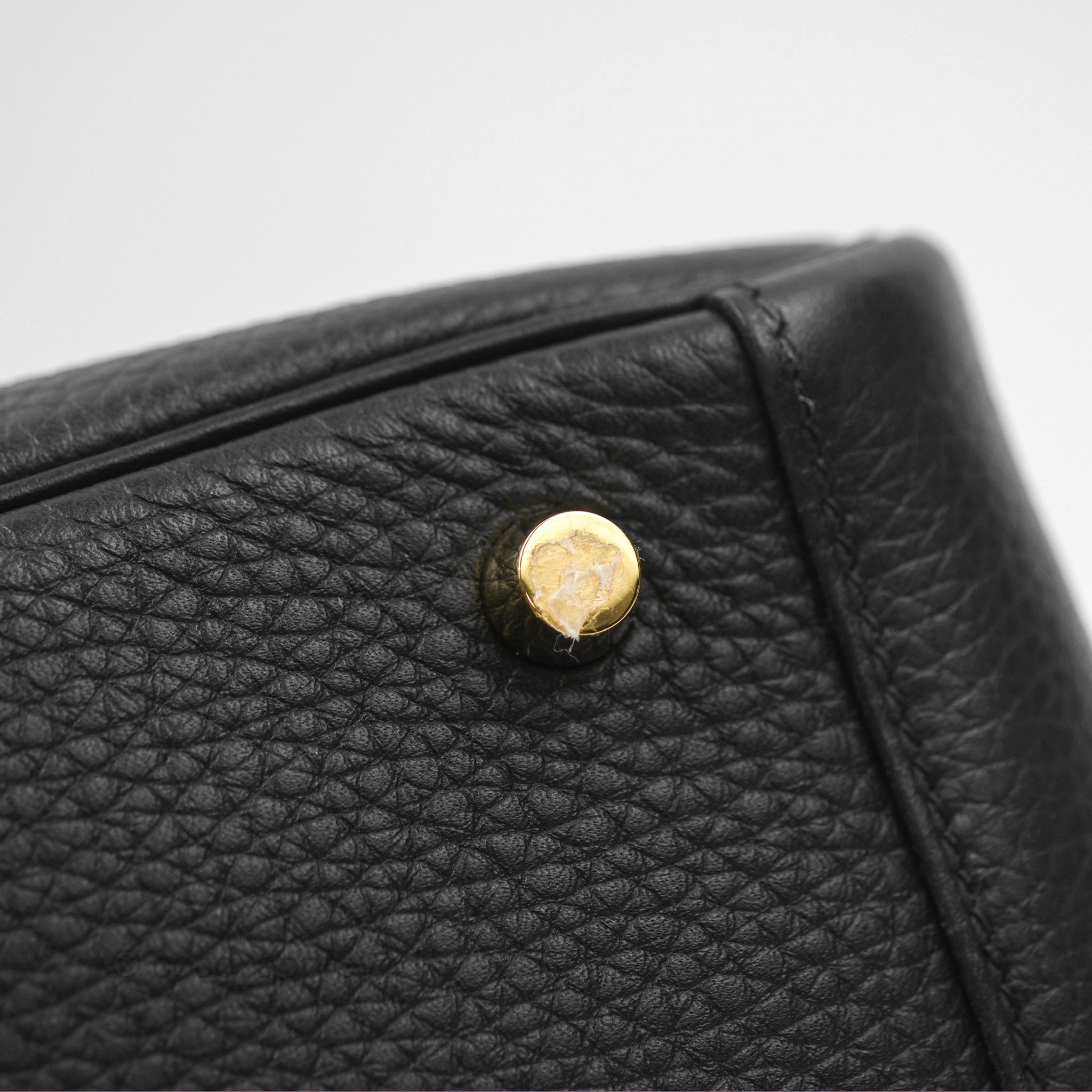 Herms Lindy 26 Black Clemence Gold Hardware