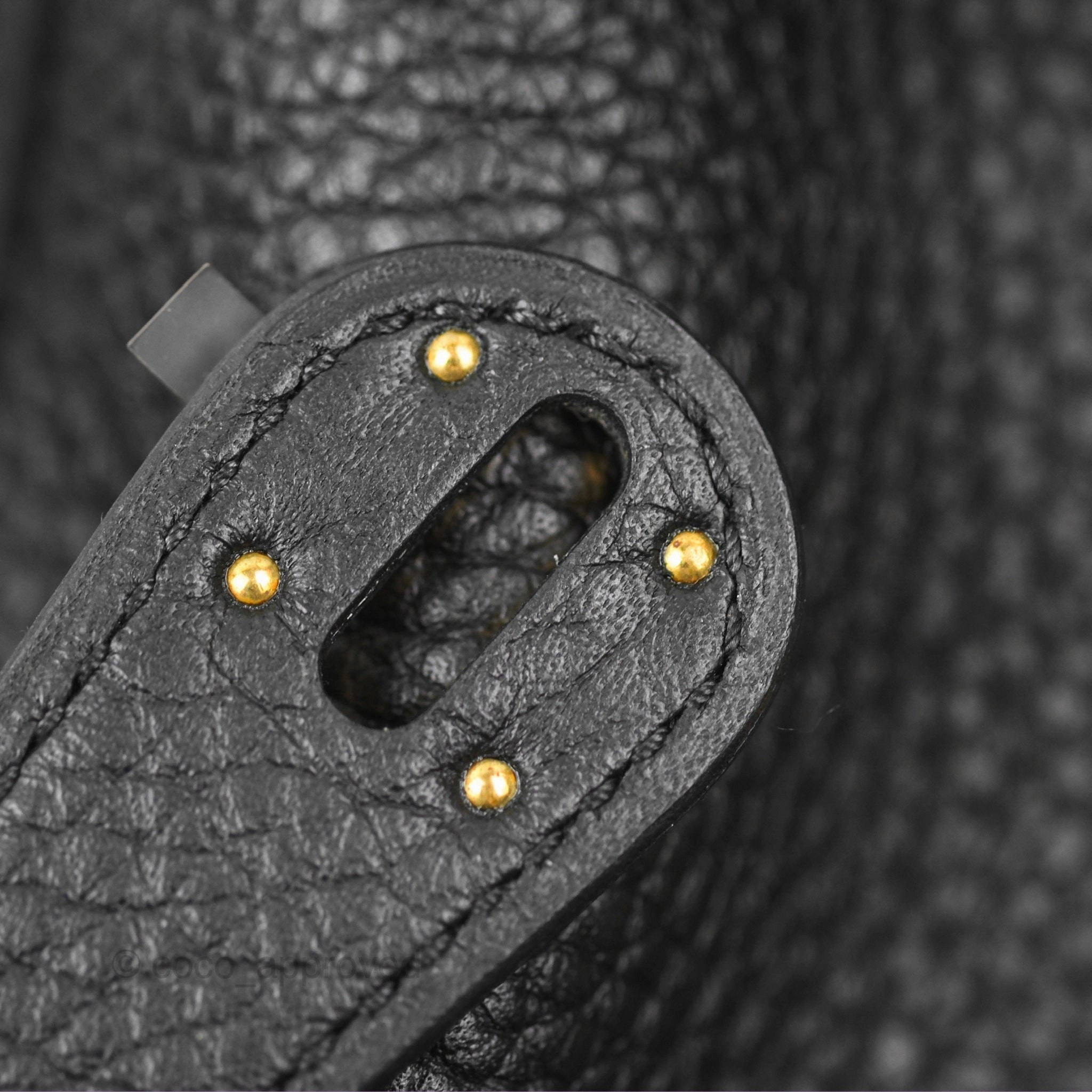 Herms Lindy 26 Black Clemence Gold Hardware