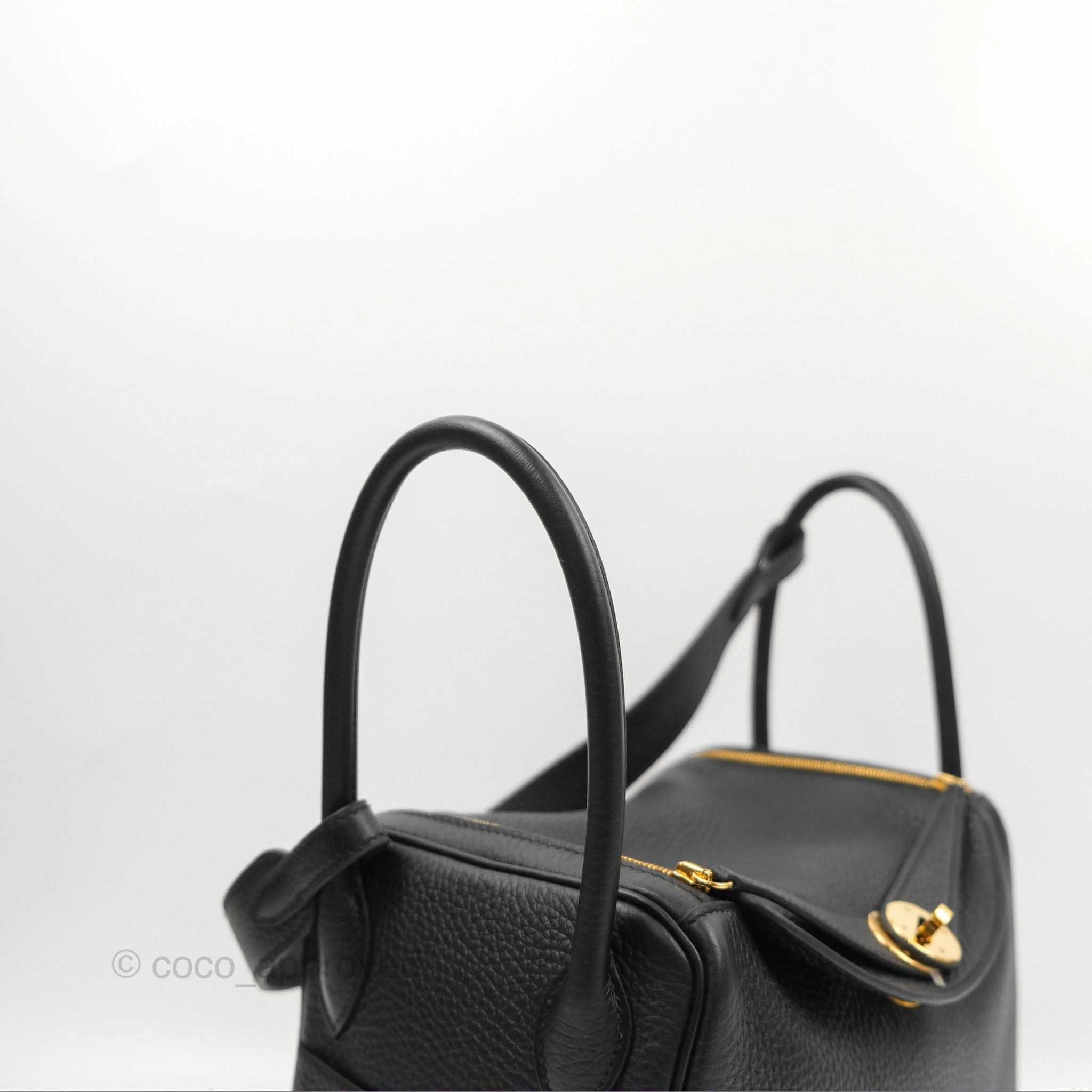 Herms Lindy 26 Black Clemence Gold Hardware