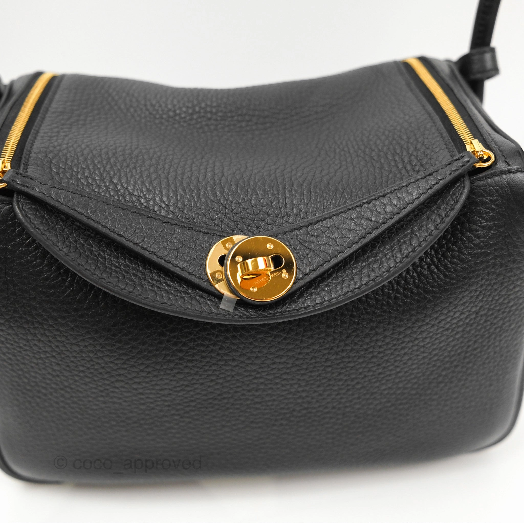 Herms Lindy 26 Black Clemence Gold Hardware