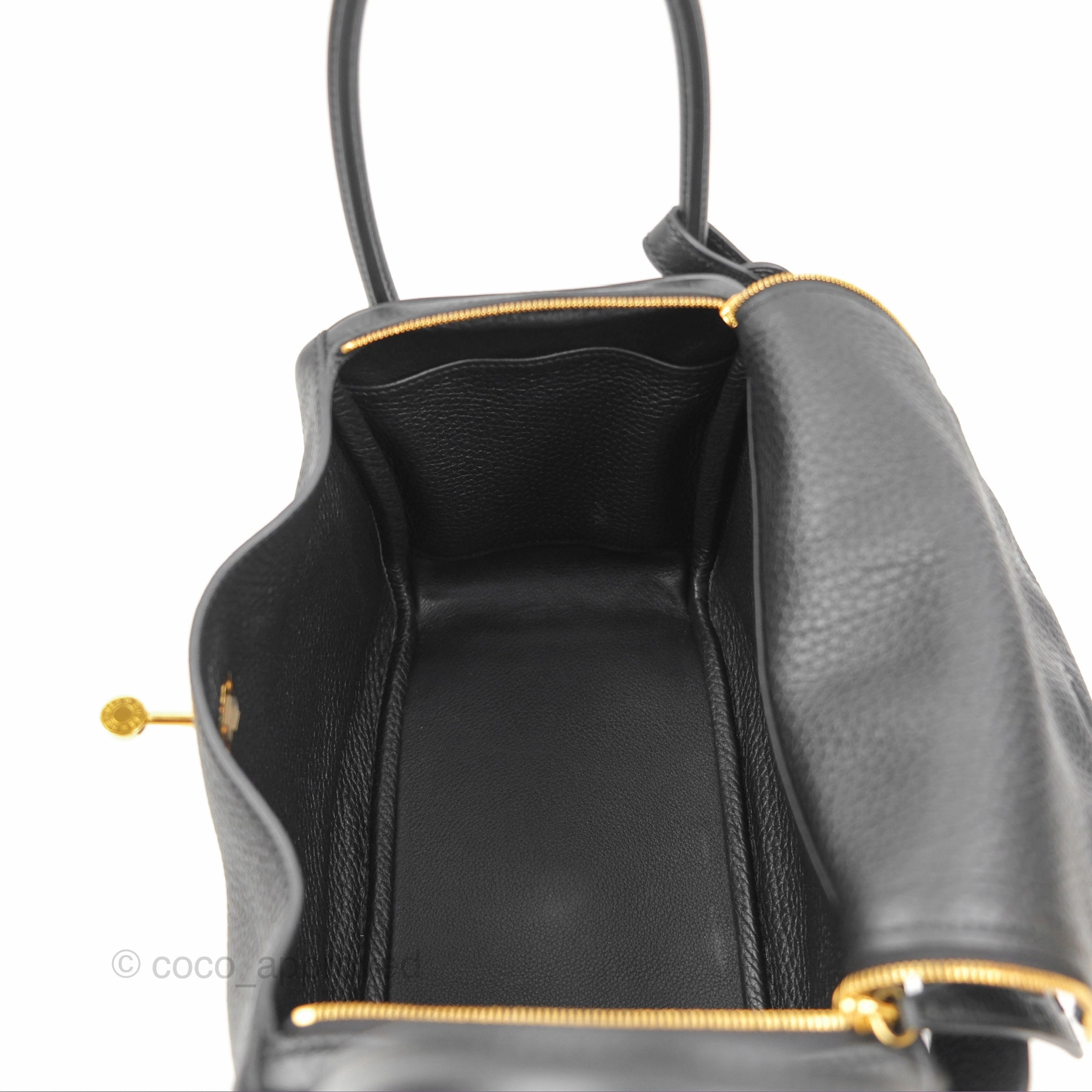 Herms Lindy 26 Black Clemence Gold Hardware