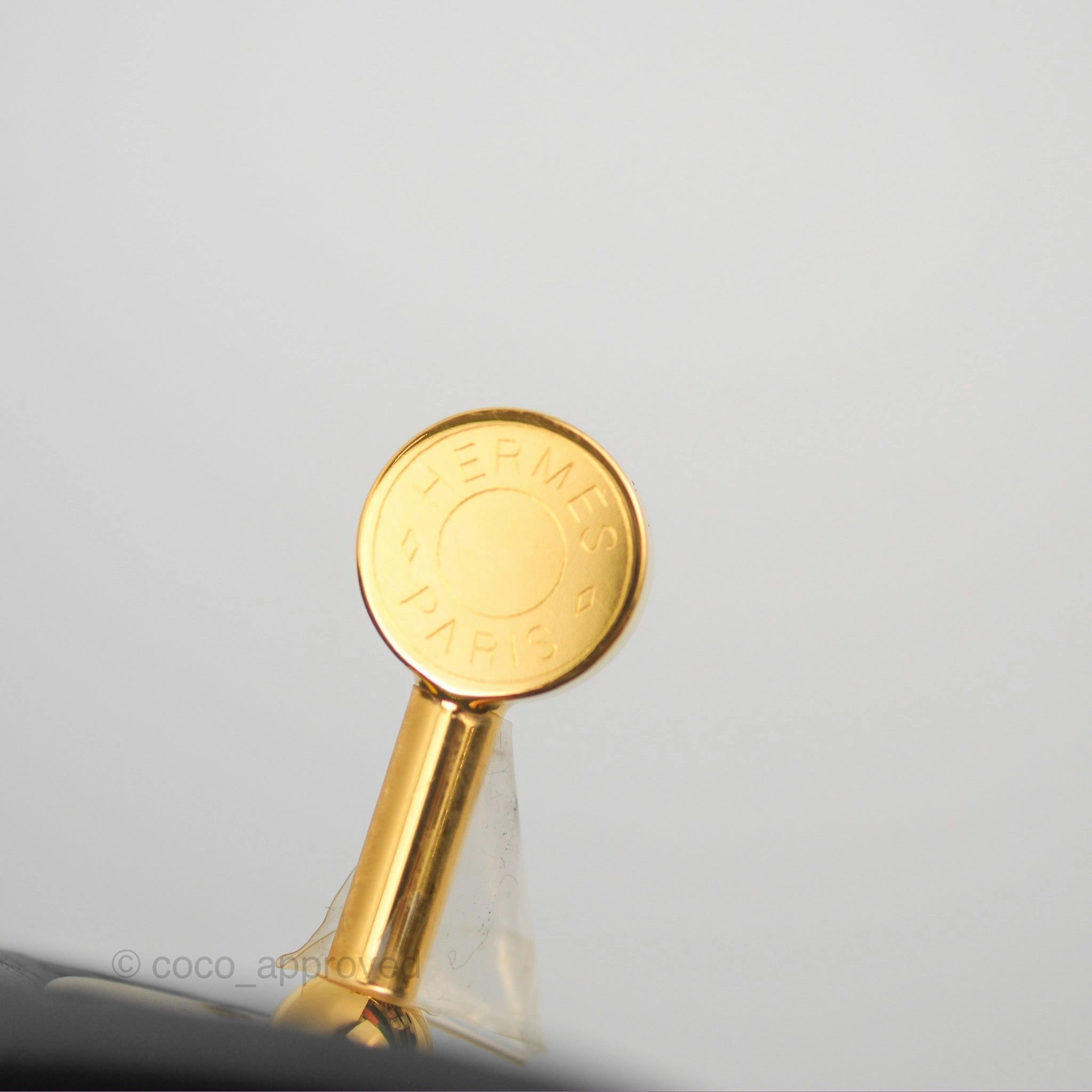 Herms Lindy 26 Black Clemence Gold Hardware
