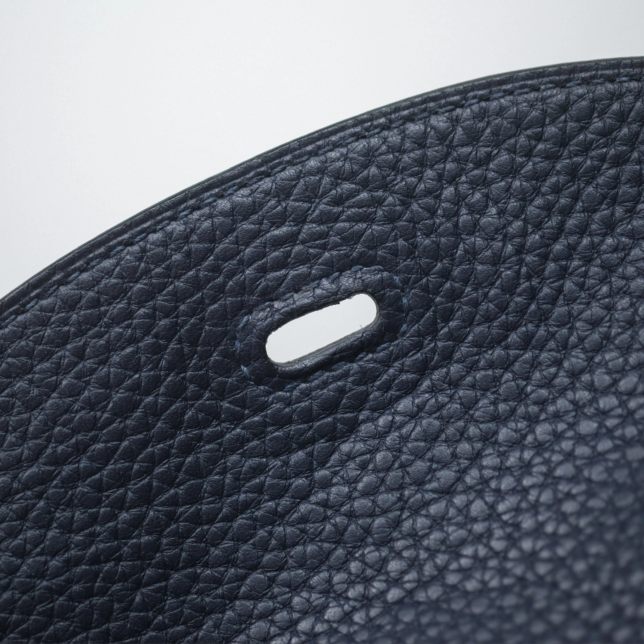 Herms Lindy 26 Bleu Nuit 2Z Clemence Palladium Hardware