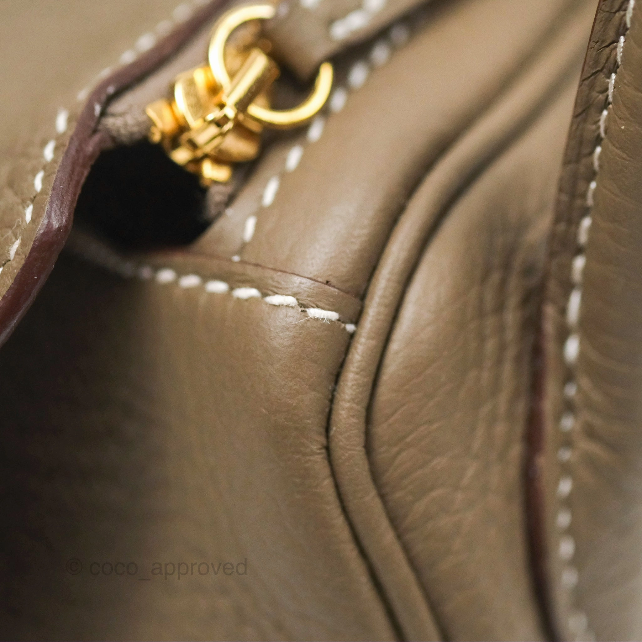 Herms Lindy 26 Etoupe Clemence Gold Hardware
