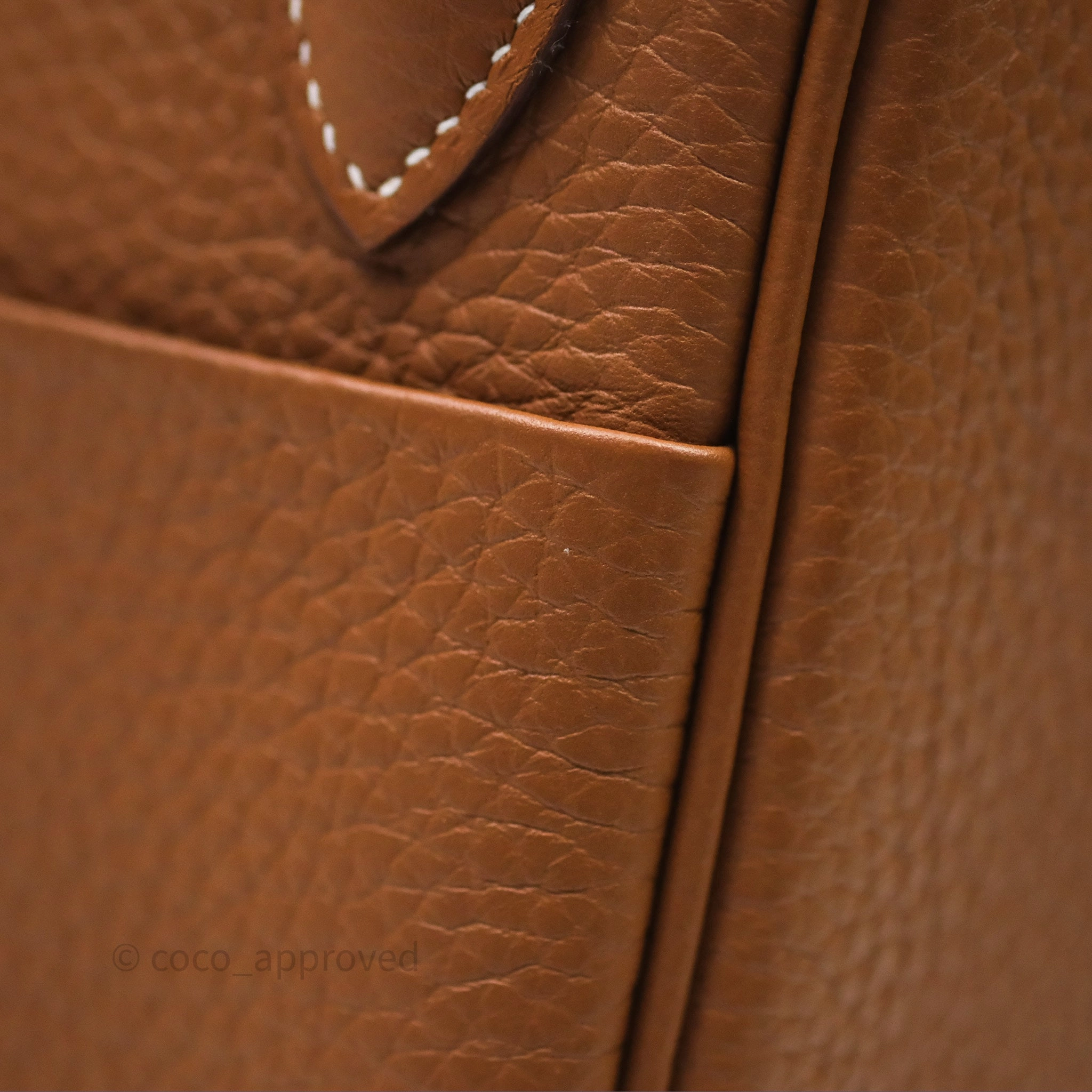 Herms Lindy 26 Gold 37 Clemence Gold Hardware