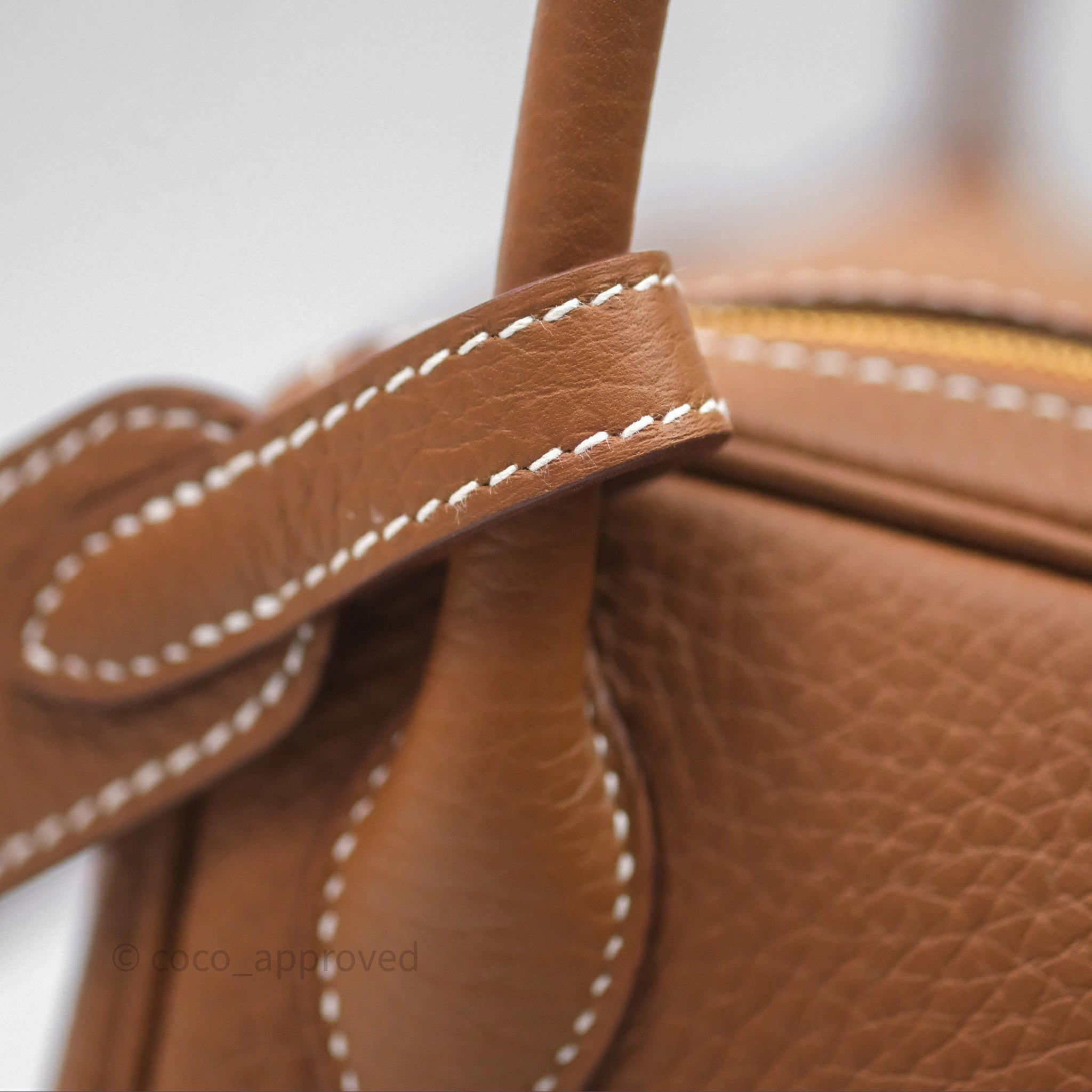 Herms Lindy 26 Gold 37 Clemence Gold Hardware