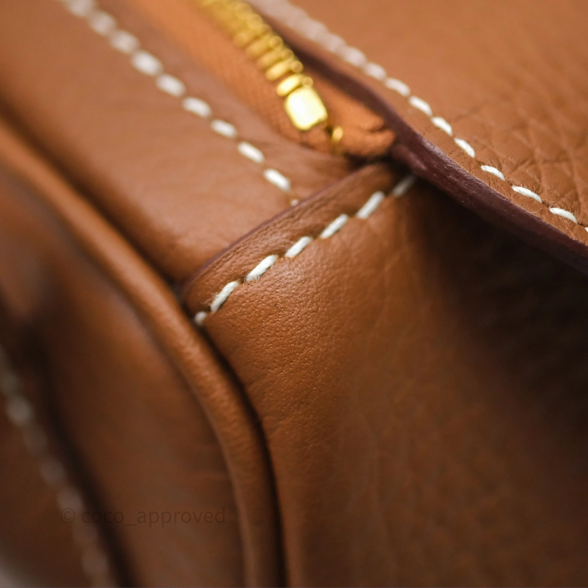 Herms Lindy 26 Gold 37 Clemence Gold Hardware