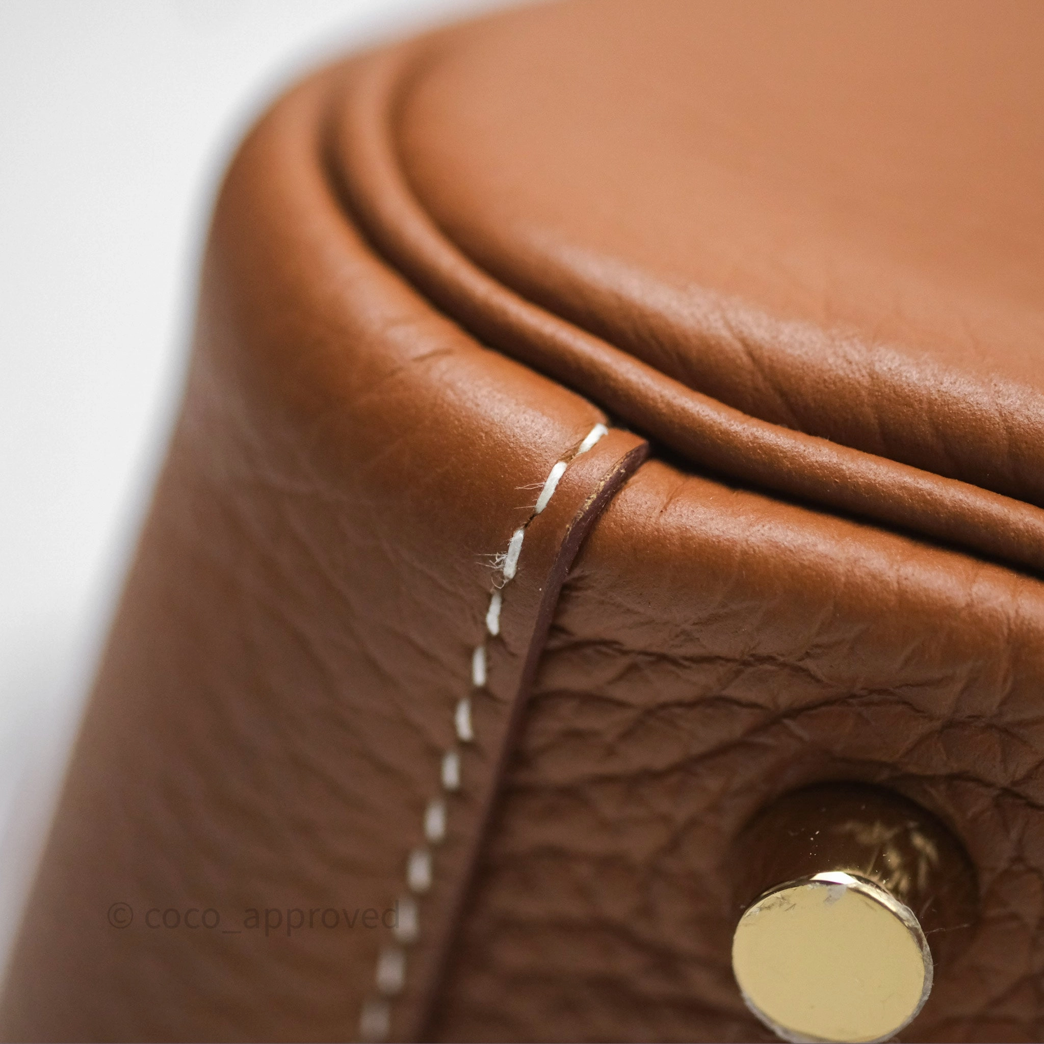 Herms Lindy 26 Gold 37 Clemence Gold Hardware