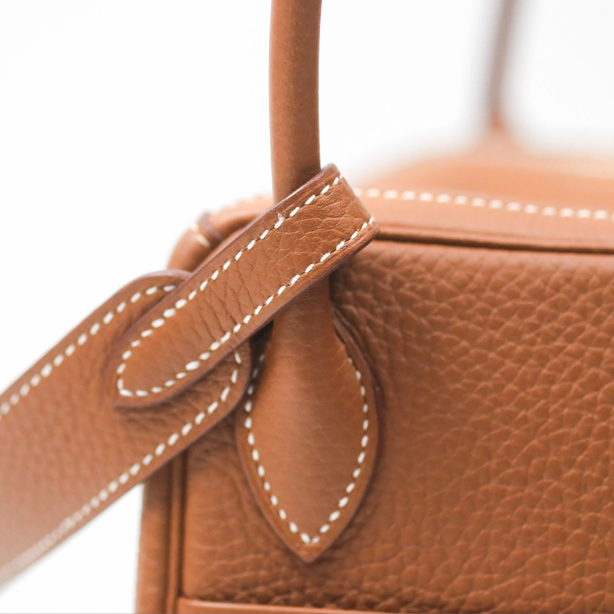 Herms Lindy 26 Gold Clemence Palladium Hardware
