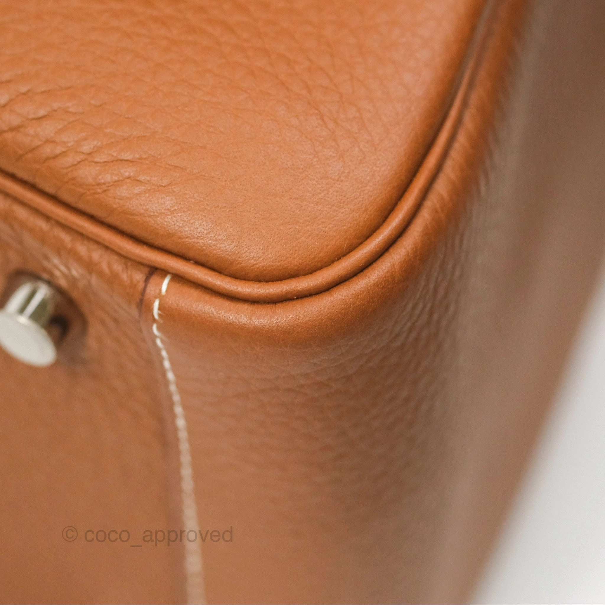 Herms Lindy 26 Gold Clemence Palladium Hardware