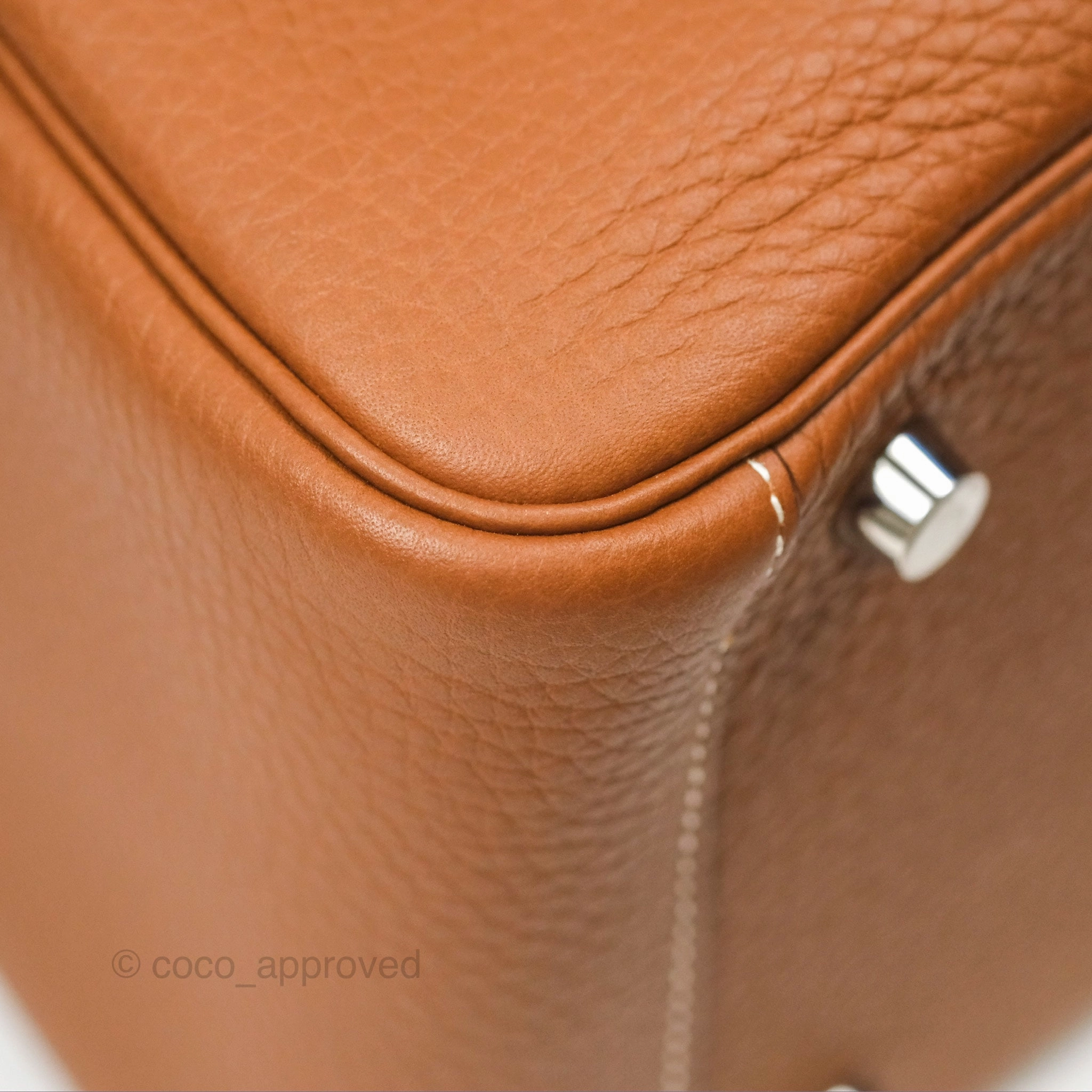 Herms Lindy 26 Gold Clemence Palladium Hardware