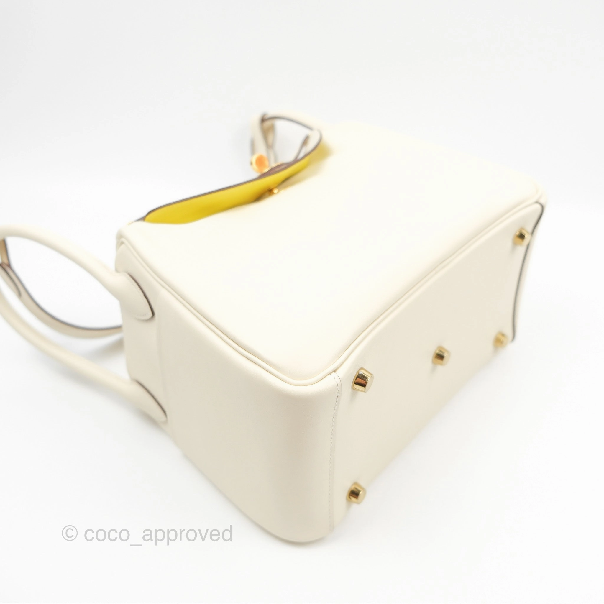 Herms Lindy 26 Nata/Lime Swift Gold Hardware