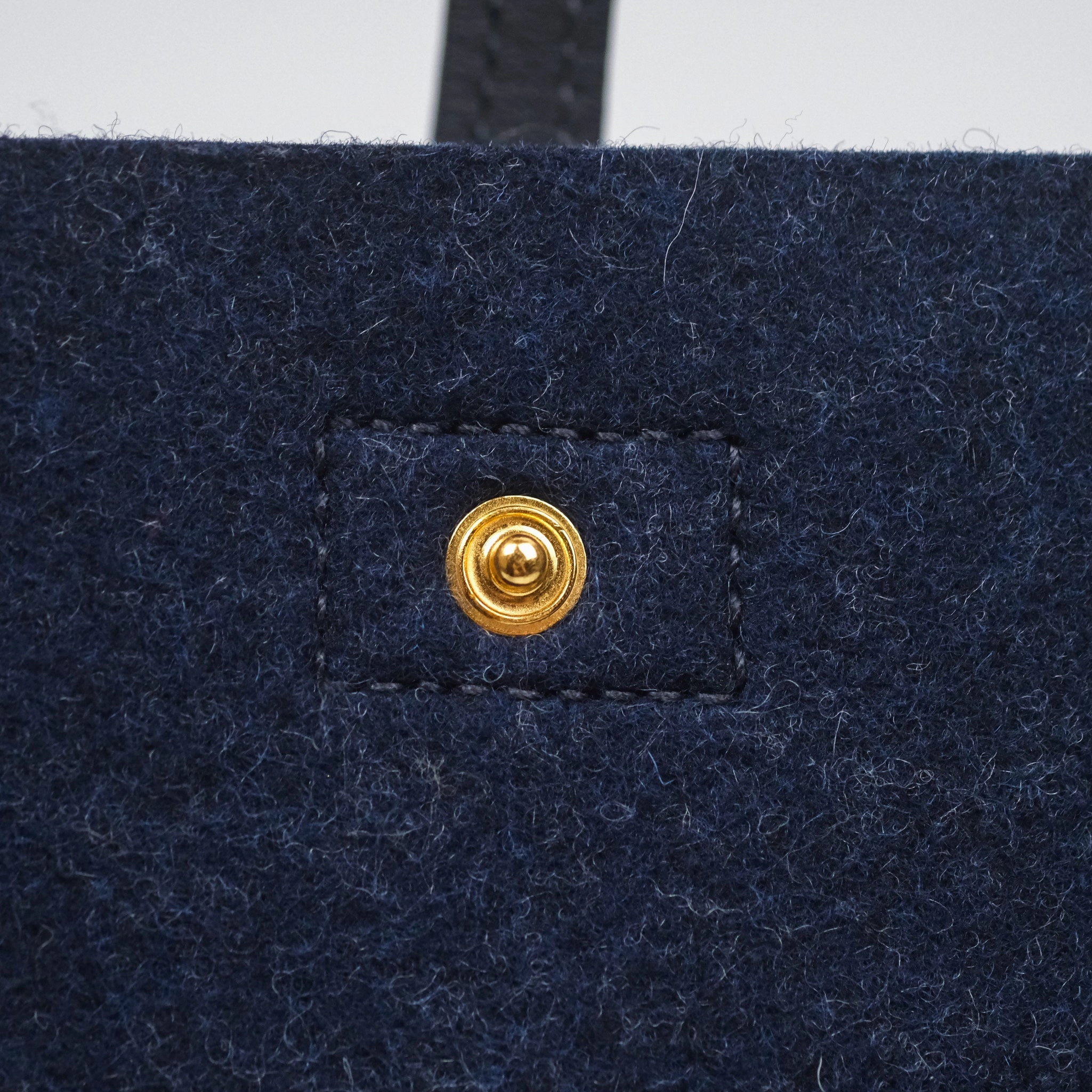 Herms Mini Evelyne 16 Wooly Bleu Nuit 2Z / Swift Noir 89 Gold Hardware