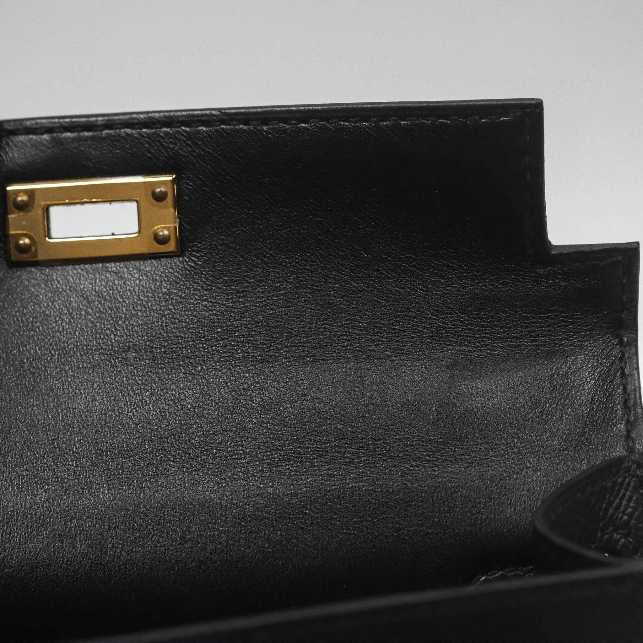 Herms Mini Kelly II Noir 89 Epsom Gold Hardware