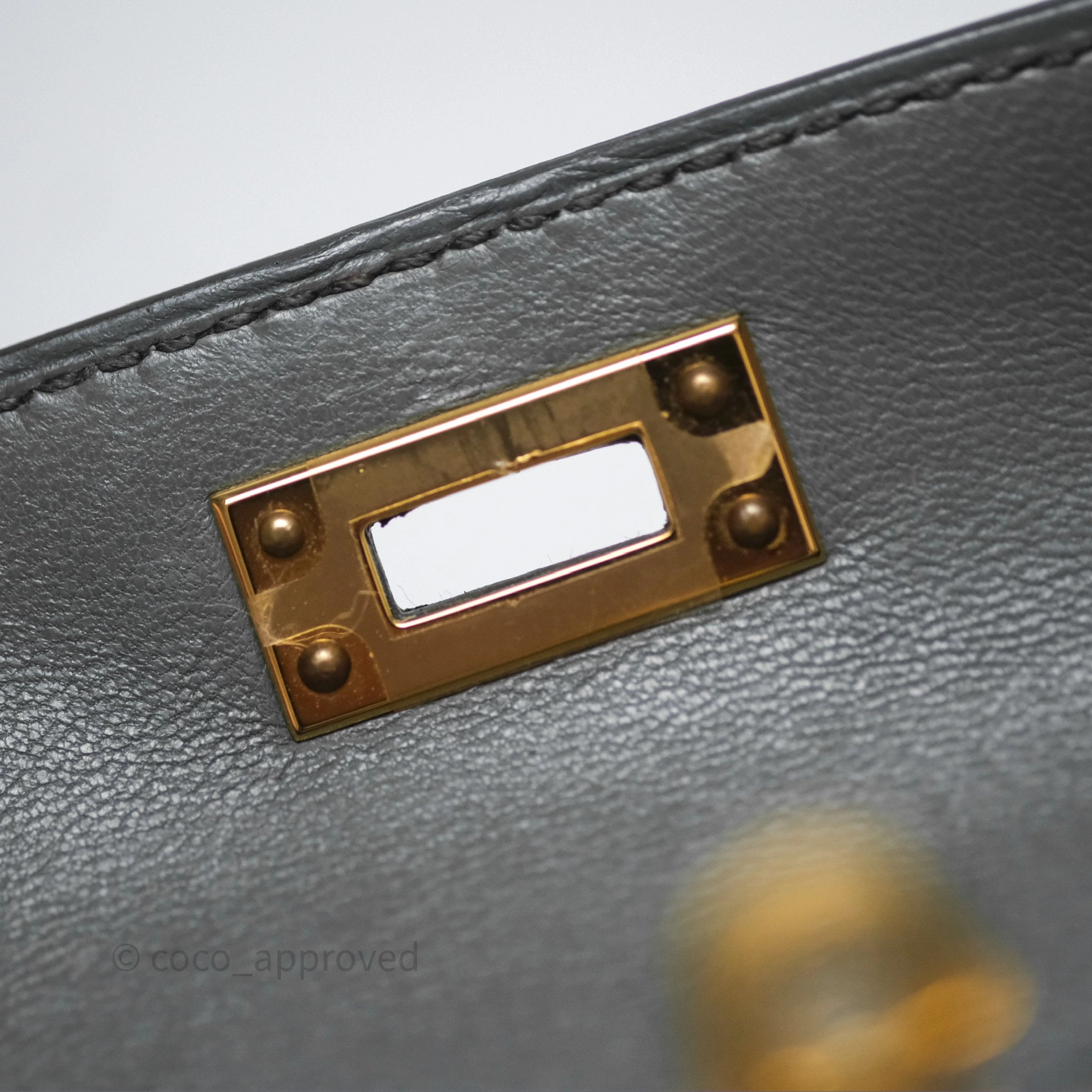 Herms Mini Kelly II Vert Amande 63 Epsom Gold Hardware