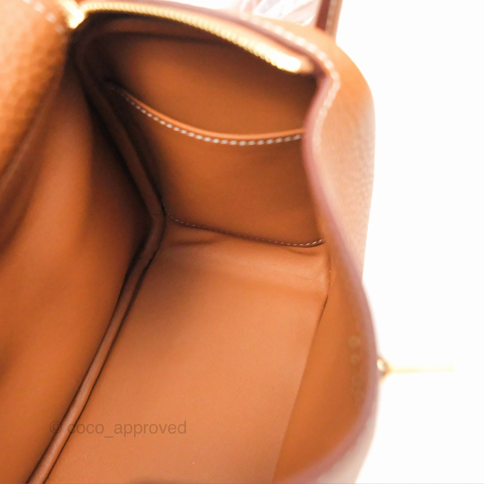 Herms Mini Lindy 20 Gold Clemence Gold Hardware