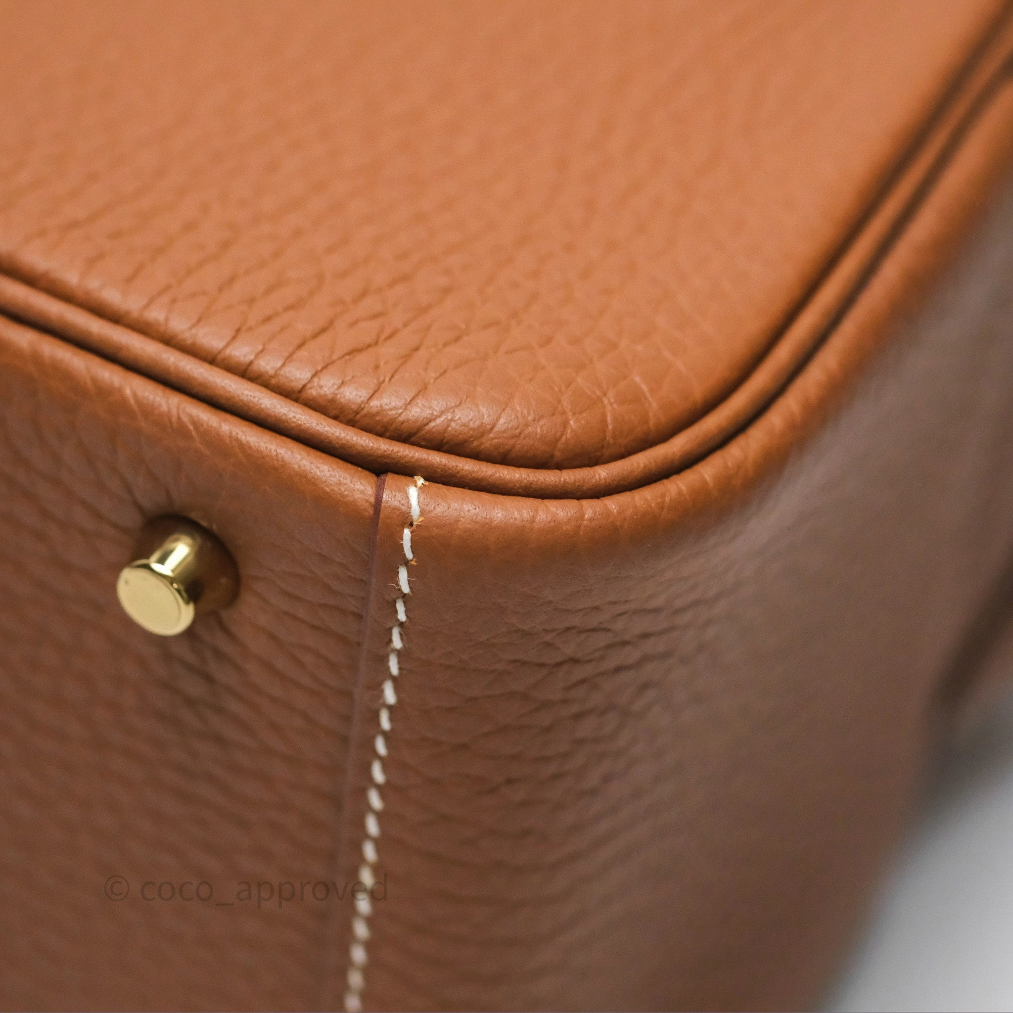 Herms Mini Lindy 20 Gold Clemence Gold Hardware