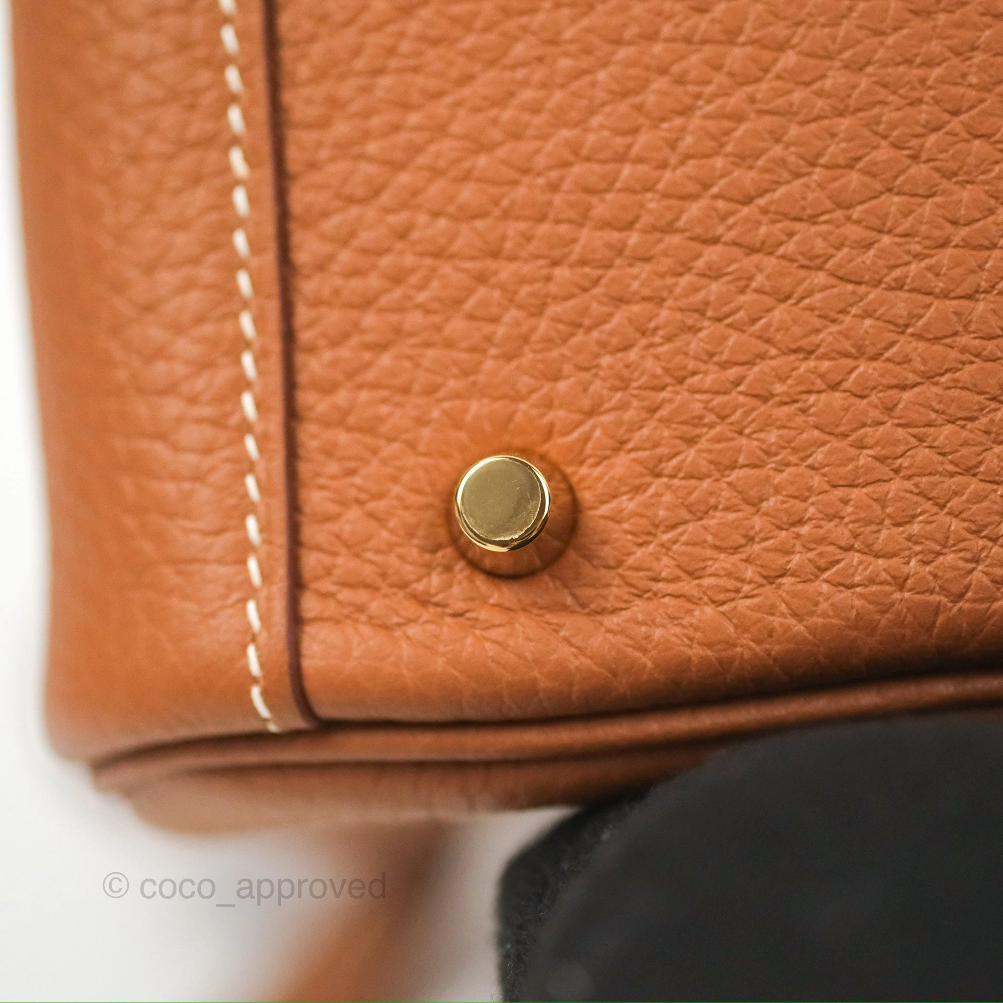 Herms Mini Lindy 20 Gold Clemence Gold Hardware