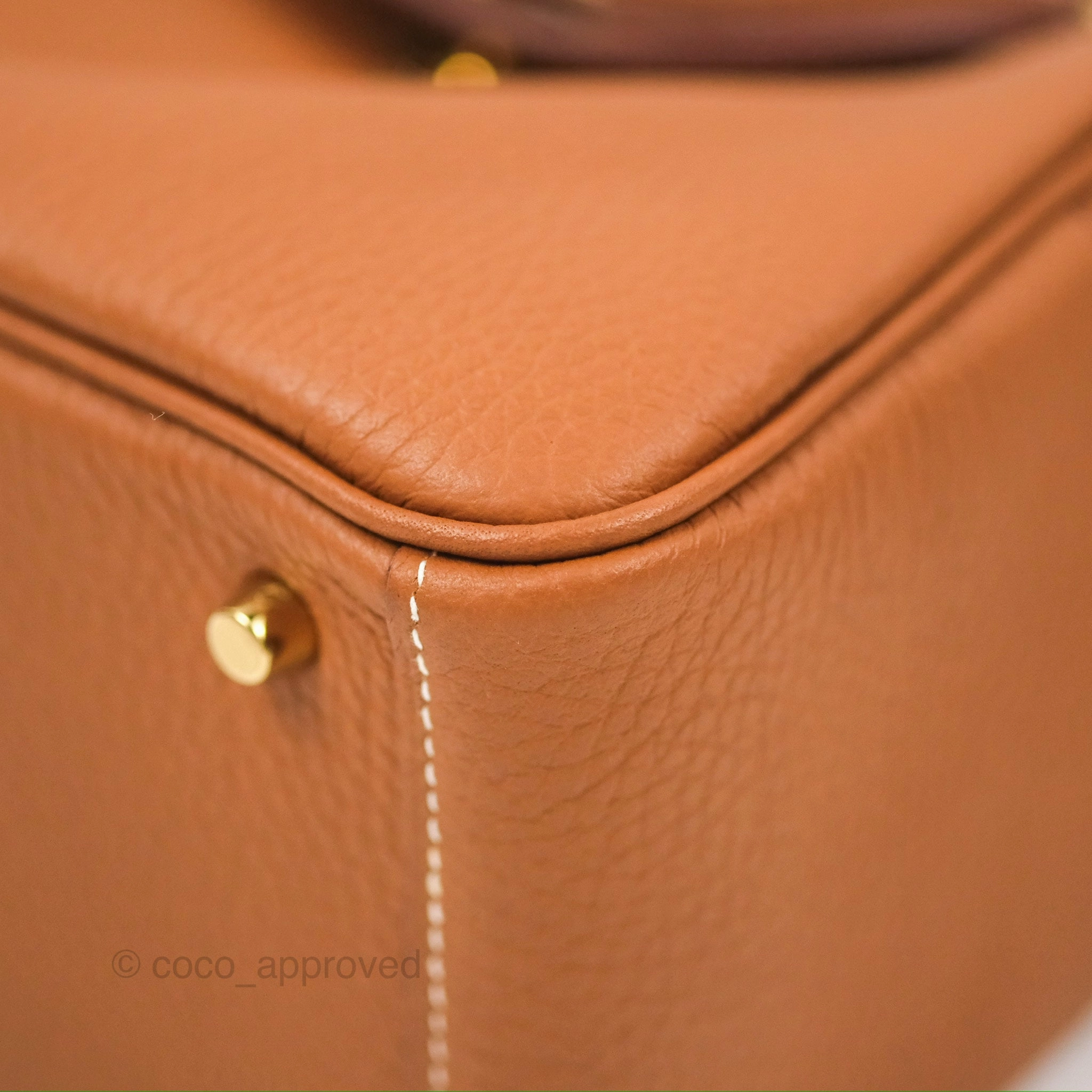 Herms Mini Lindy 20 Gold Clemence Gold Hardware