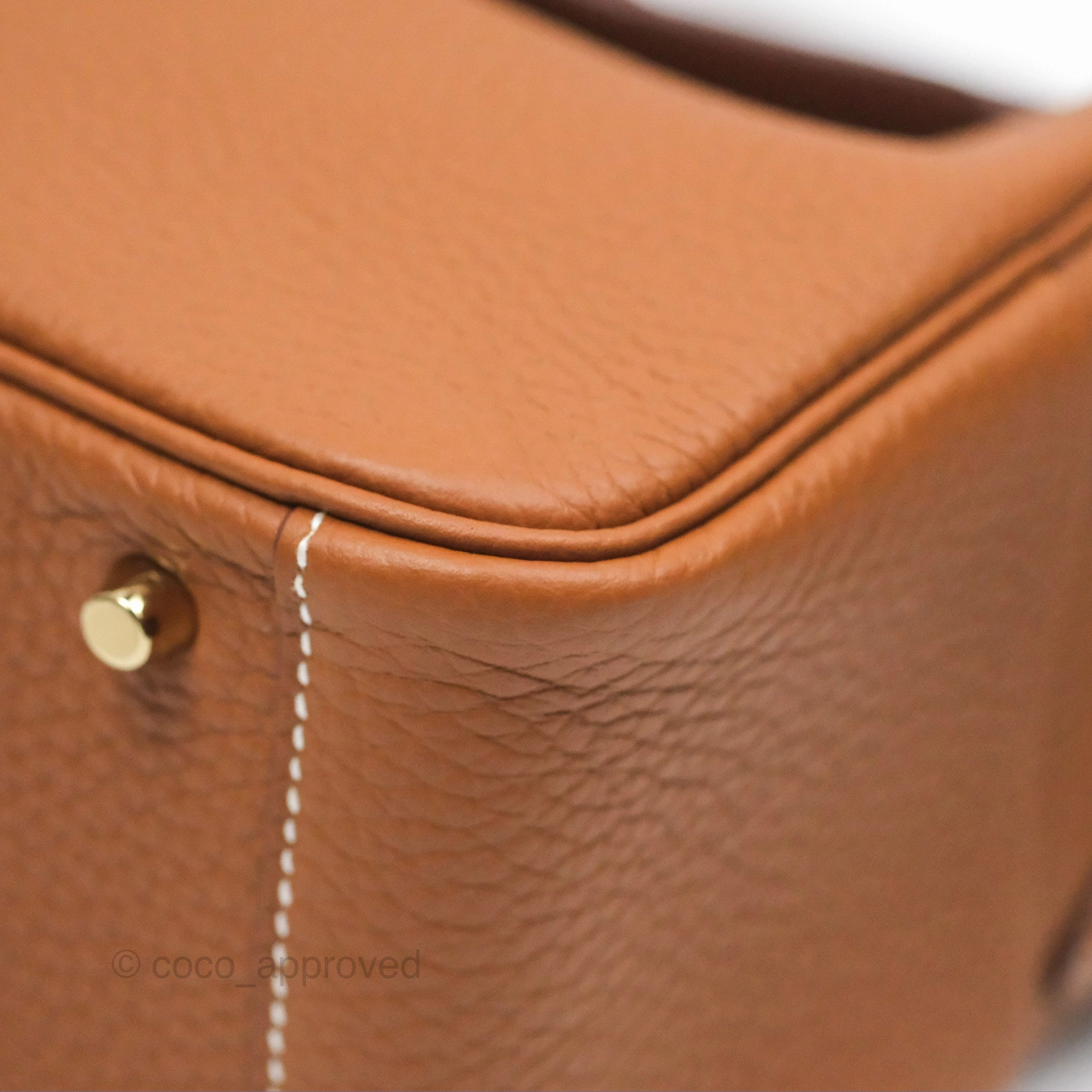 Herms Mini Lindy 20 Gold Clemence Gold Hardware