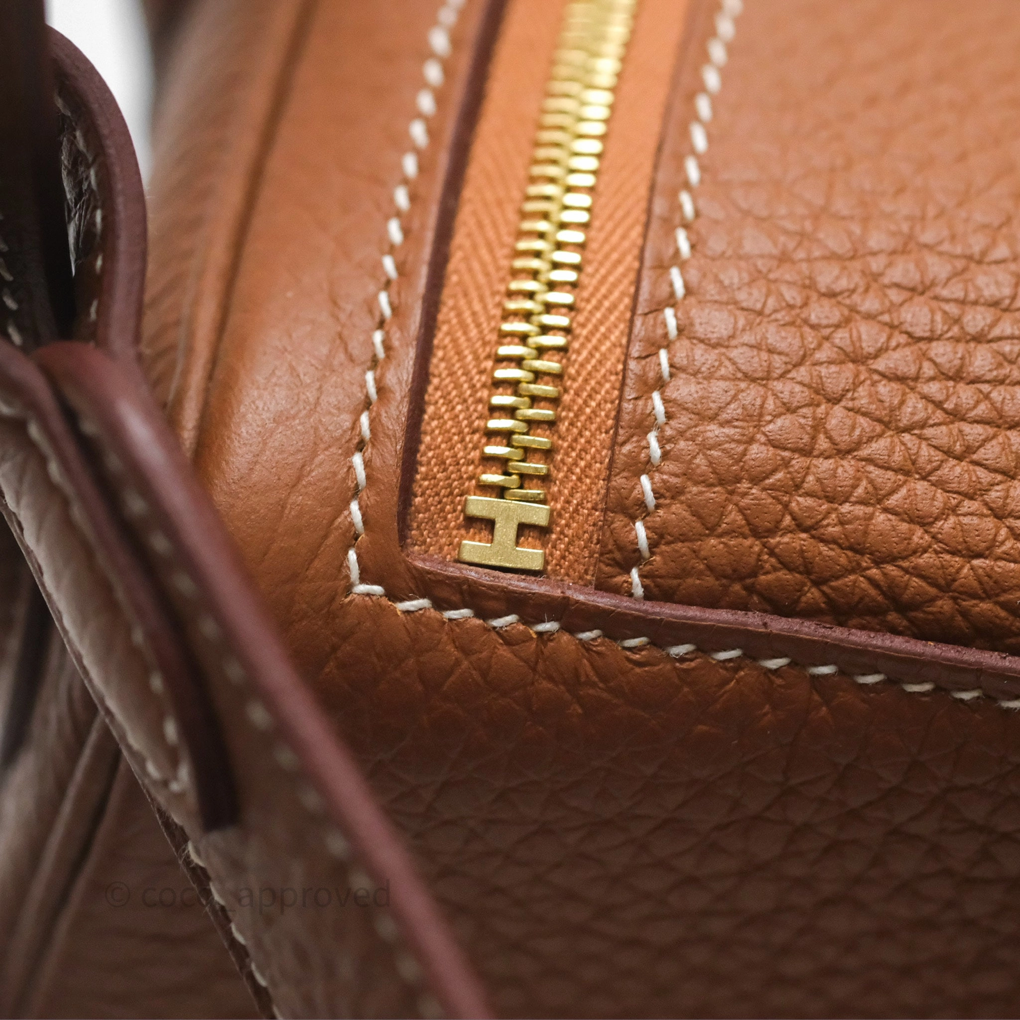 Herms Mini Lindy 20 Gold Clemence Gold Hardware
